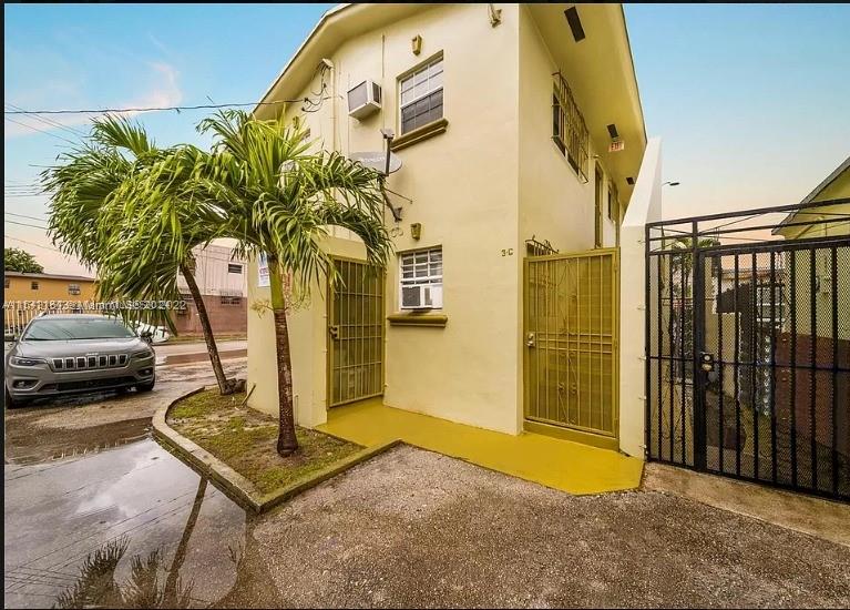 Property photo # 6