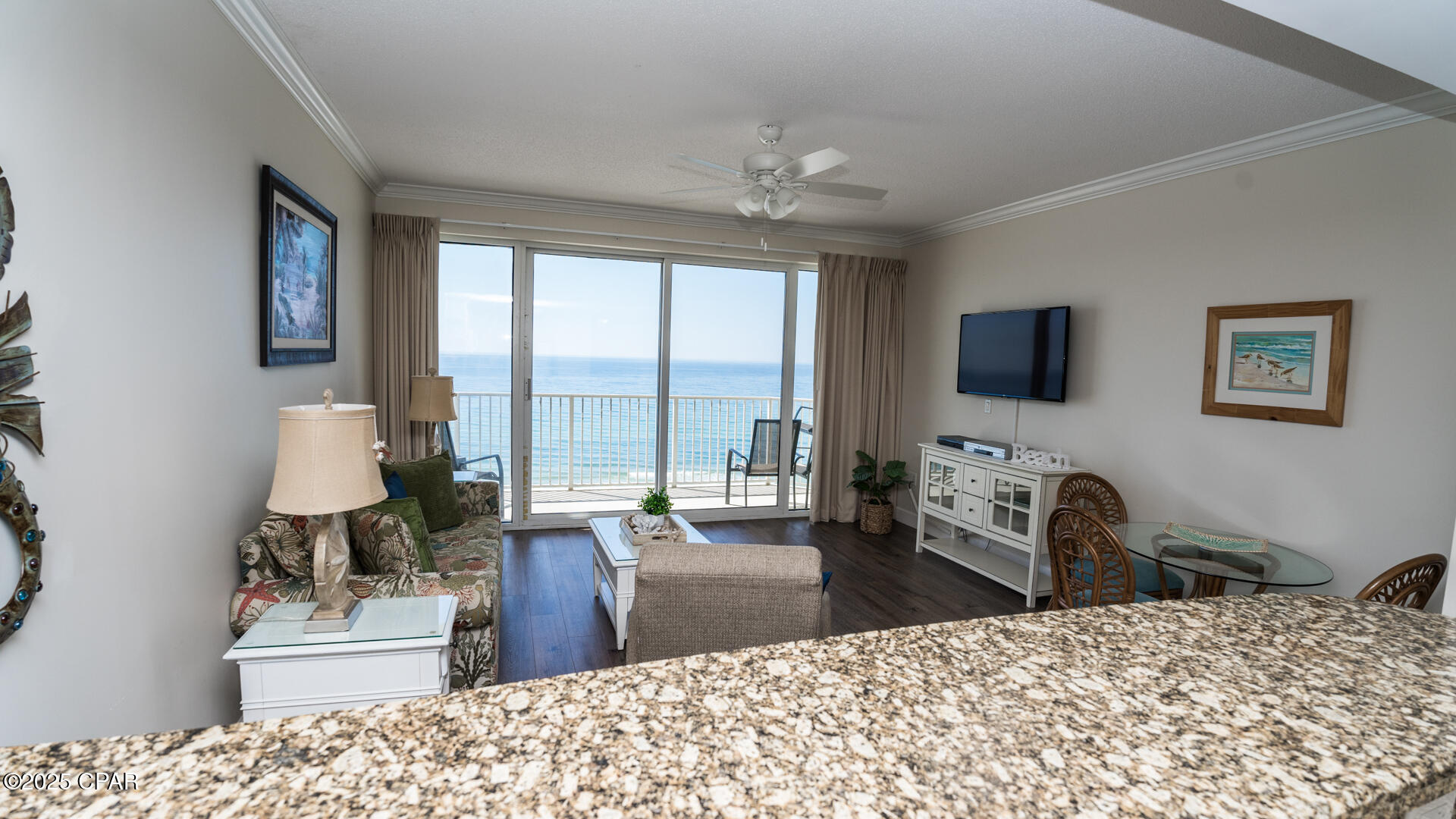 Image 9 For 9450 Thomas Drive 907d