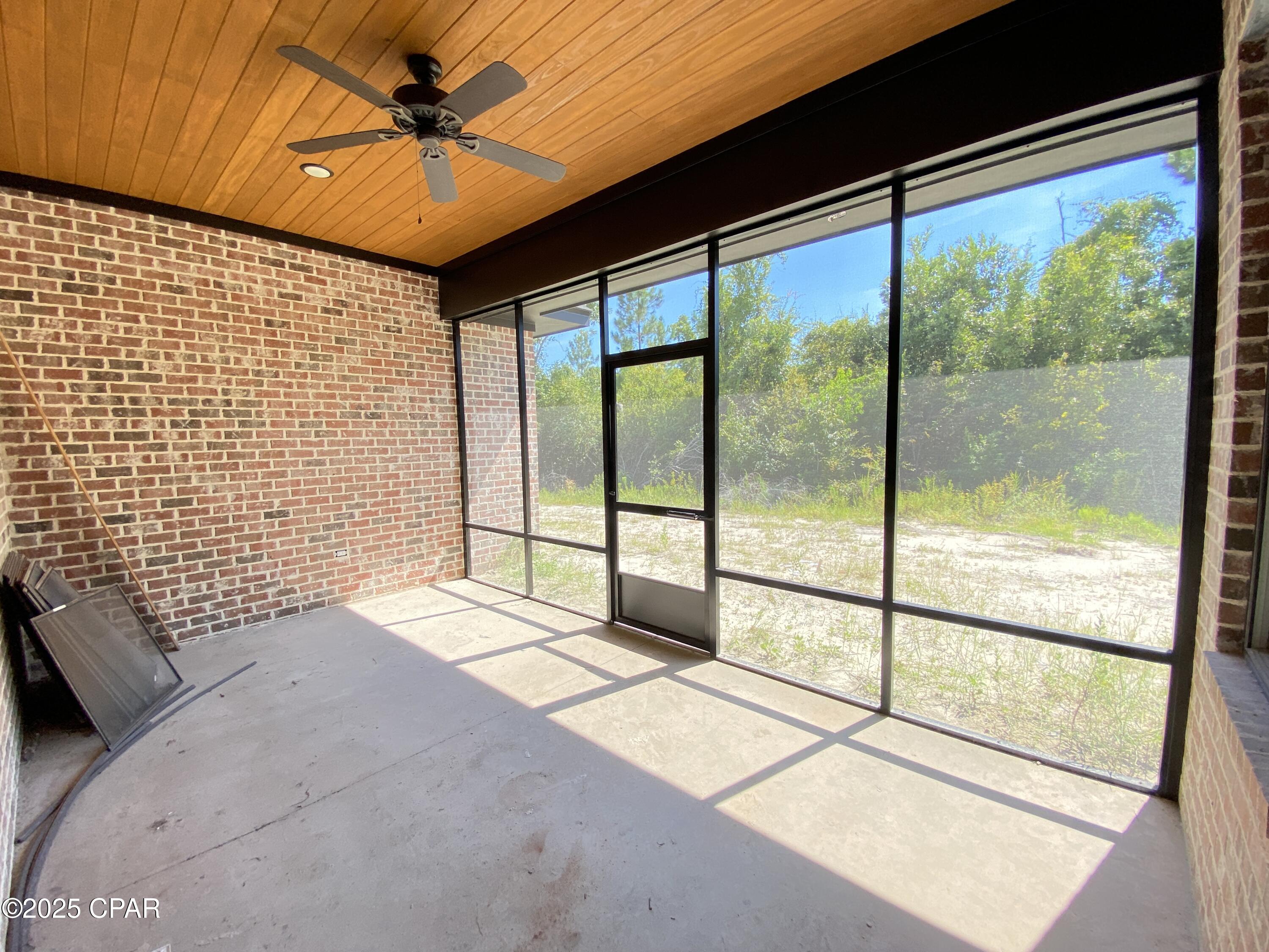 Image 33 For 610 Shady Oaks Lane