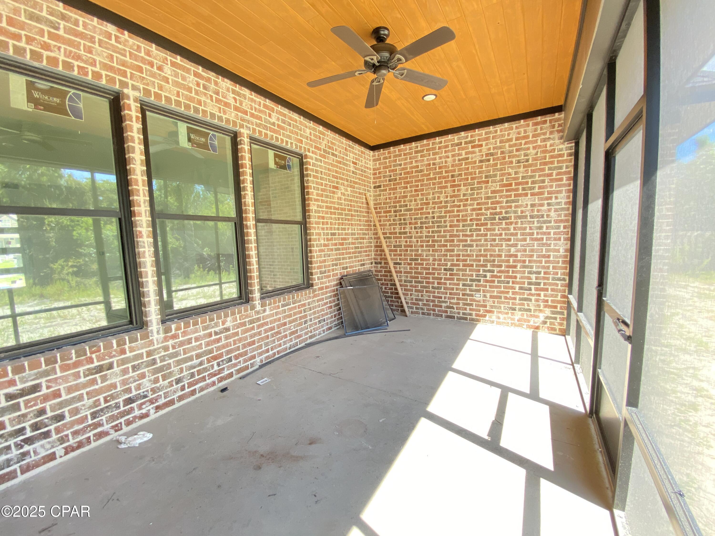 Image 34 For 610 Shady Oaks Lane