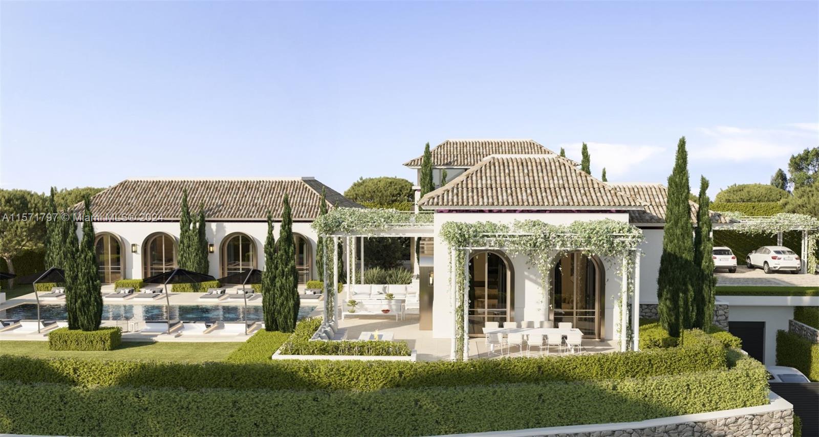 House for Sale in Marbella, FL