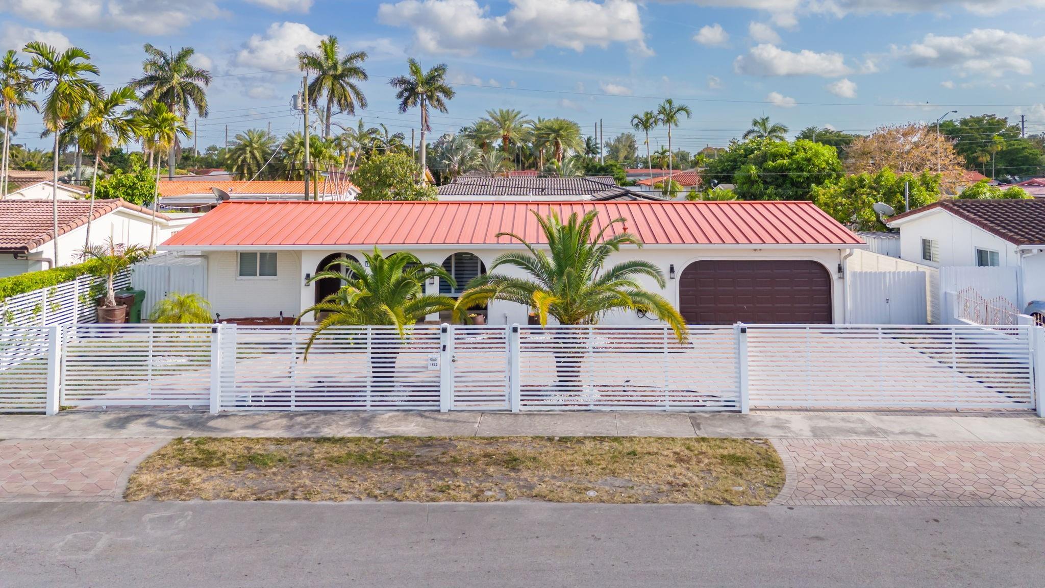 Homes for sale in Hialeah, FL | 1570 W 78Th Ter, Hialeah, FL 33014 | MLS# F10436025