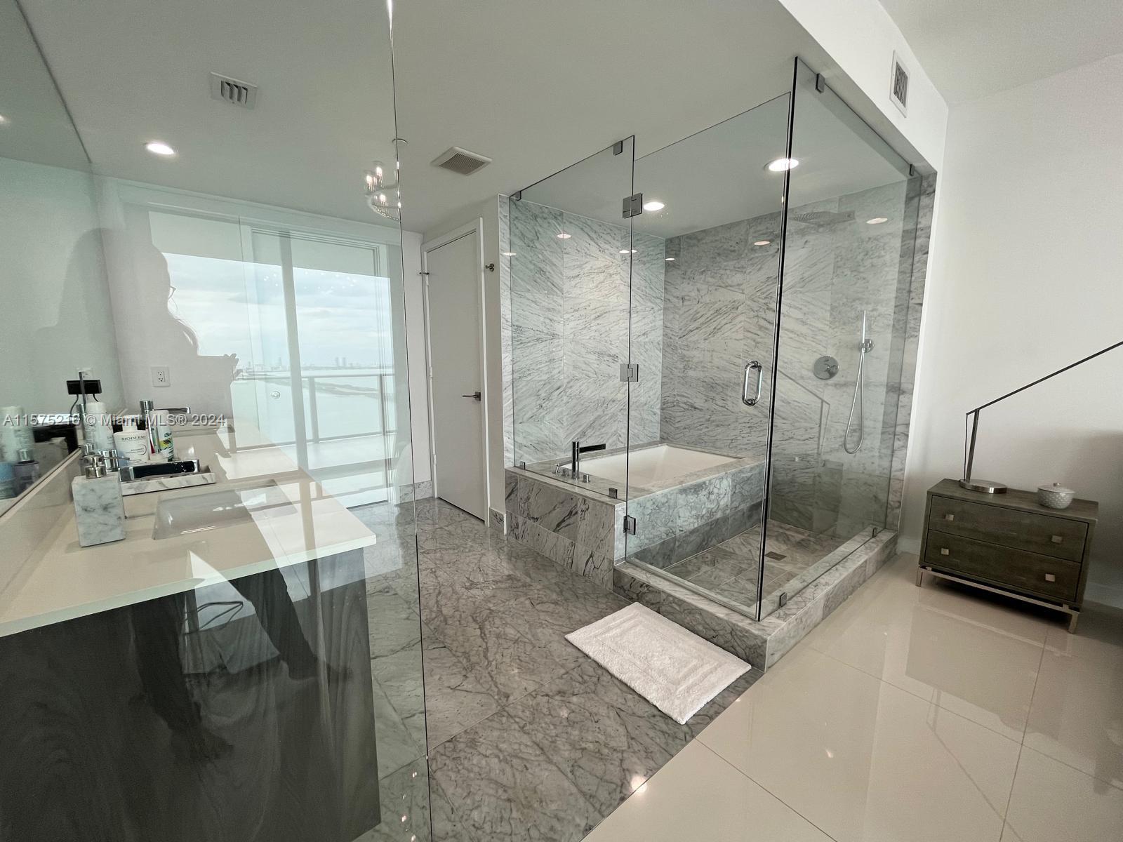 3131 NE 7th Ave #3003, Miami FL 33137