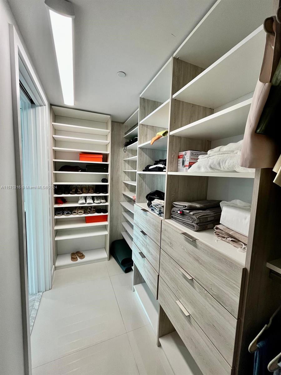 3131 NE 7th Ave #3003, Miami FL 33137