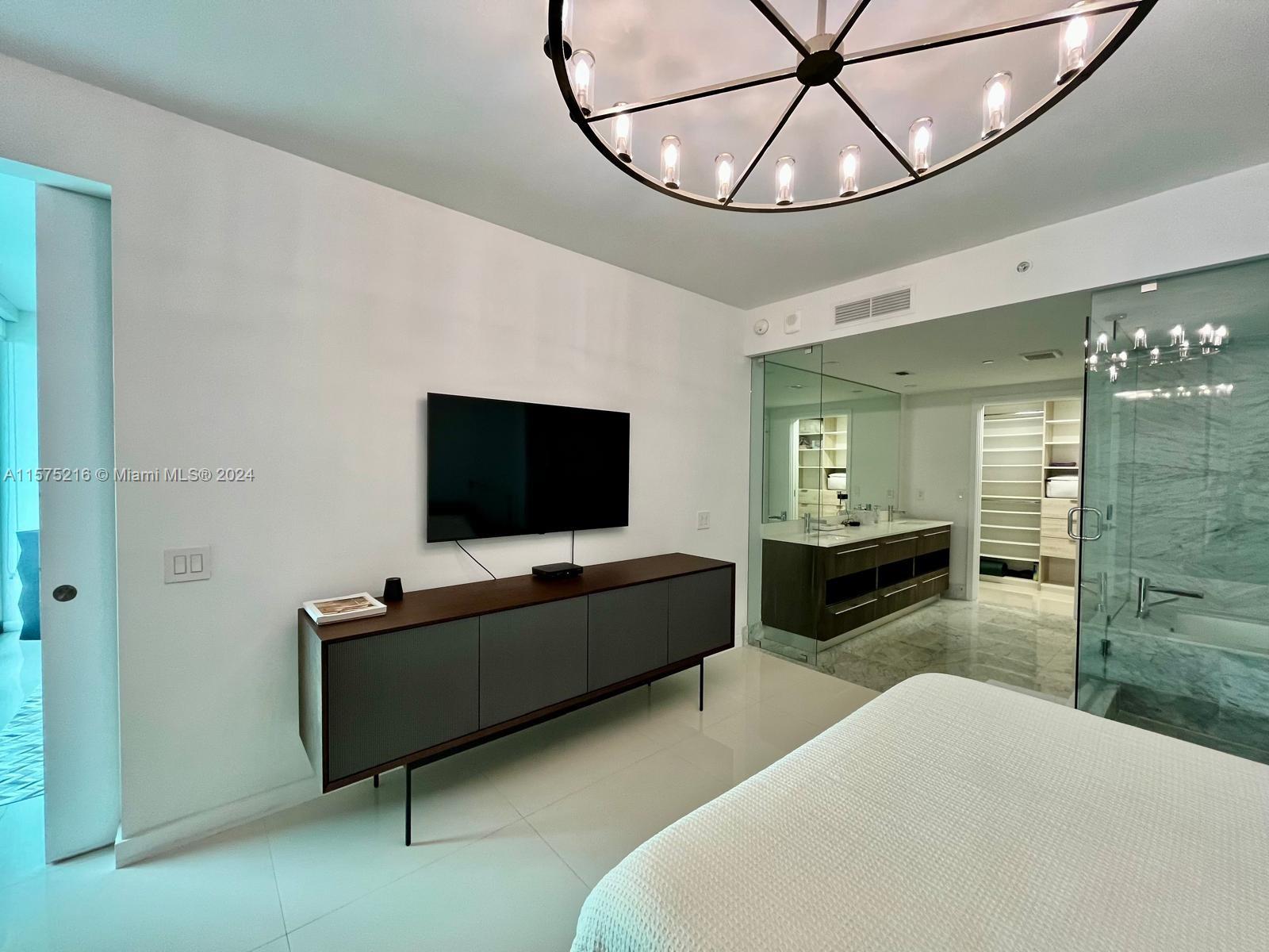 3131 NE 7th Ave #3003, Miami FL 33137