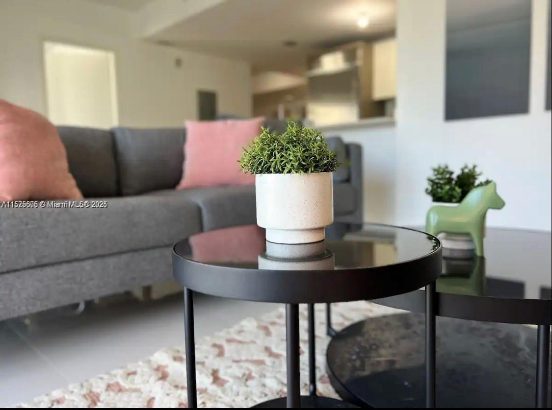 1300 BRICKELL BAY DR Unit 3400, Miami, Florida 33131