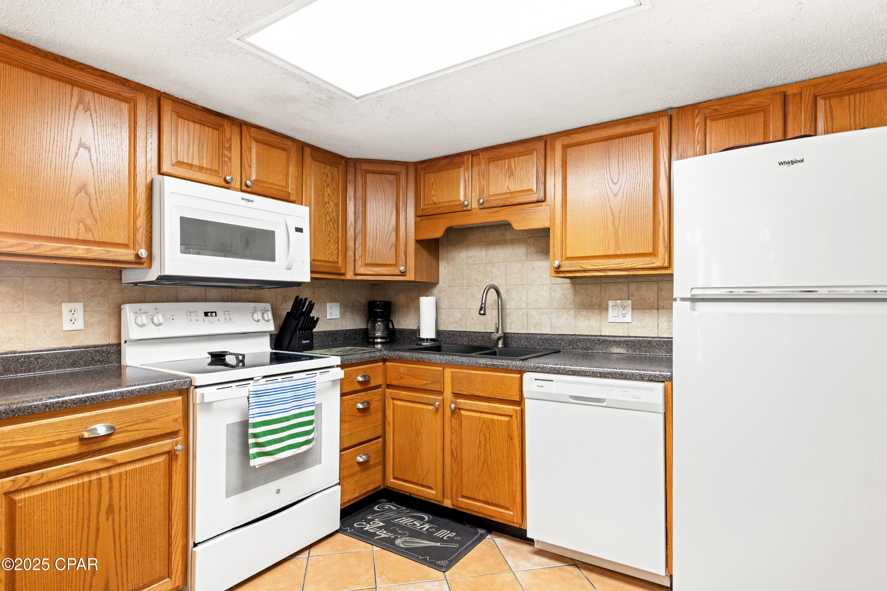 Image 4 For 23223 Front Beach Road A-715