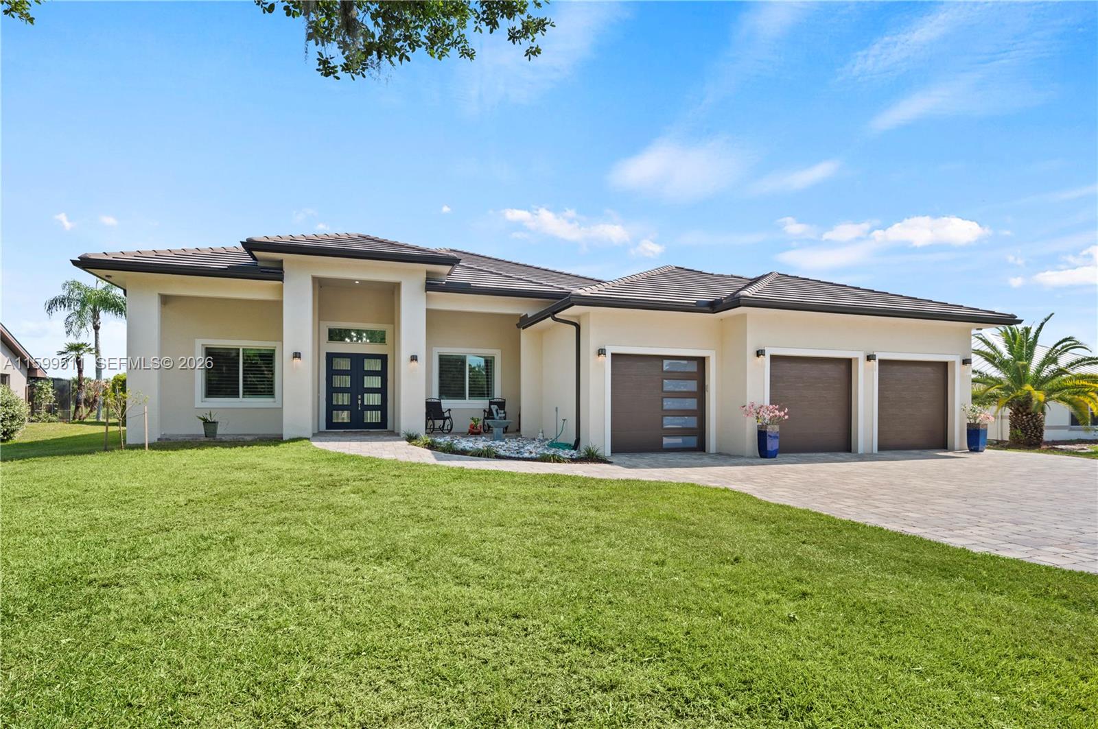 Riverbend Estates S/d