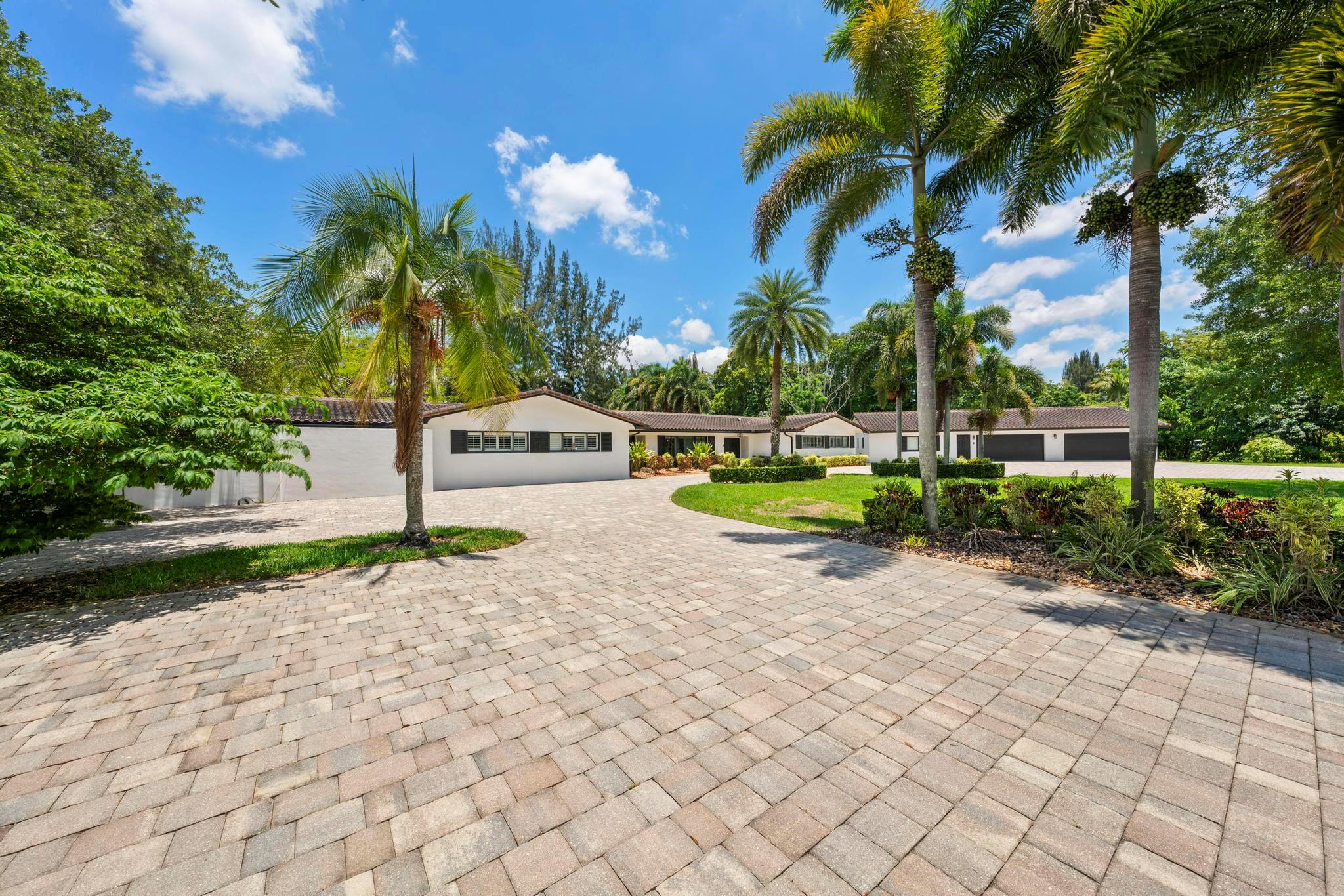 14701 SUNSET LN