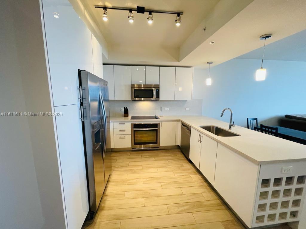 999 SW 1st Ave #2613, Miami FL 33130