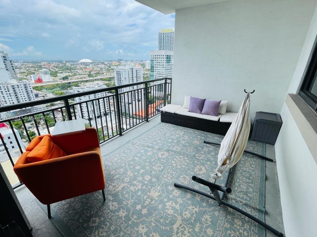 999 SW 1st Ave #2613, Miami FL 33130