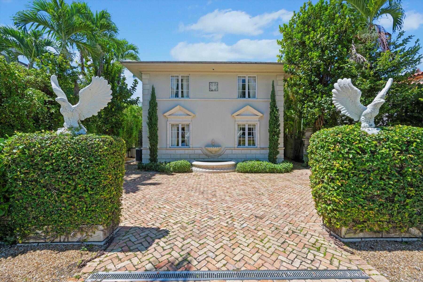 408 Chilean Avenue Palm Beach, FL 33480