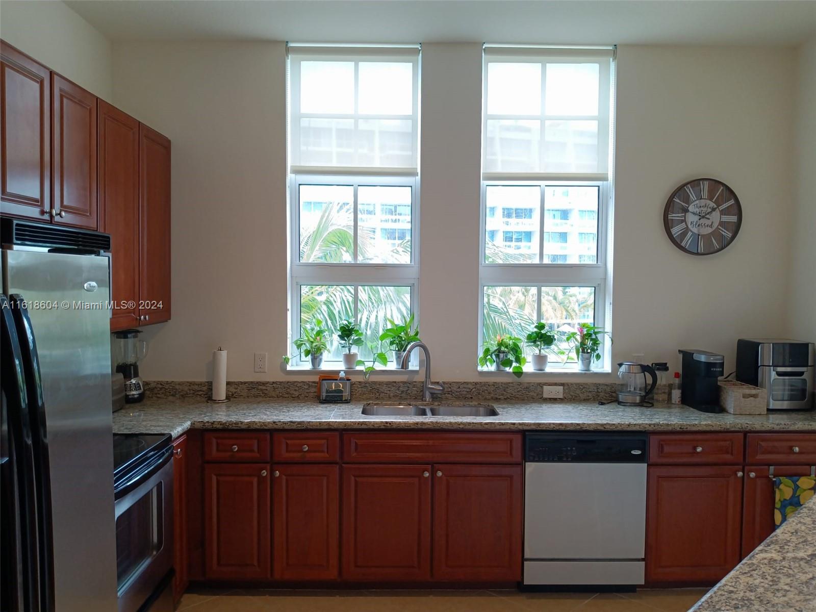 Property photo # 8