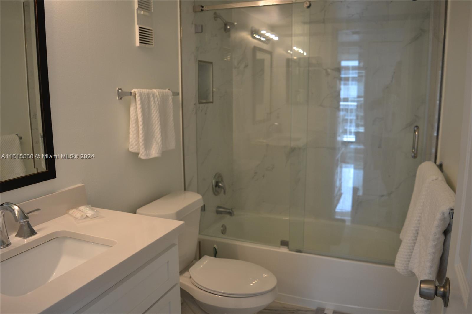320 Seaview Court #2-1207, Marco Island, Florida image 23