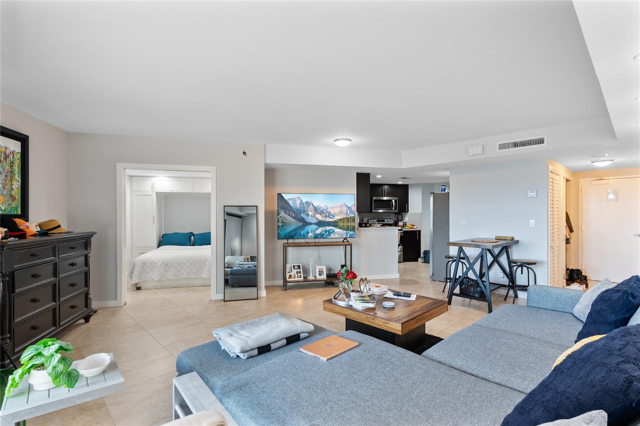 3800 Galt Ocean Dr Unit 202, Fort Lauderdale, Florida 33308