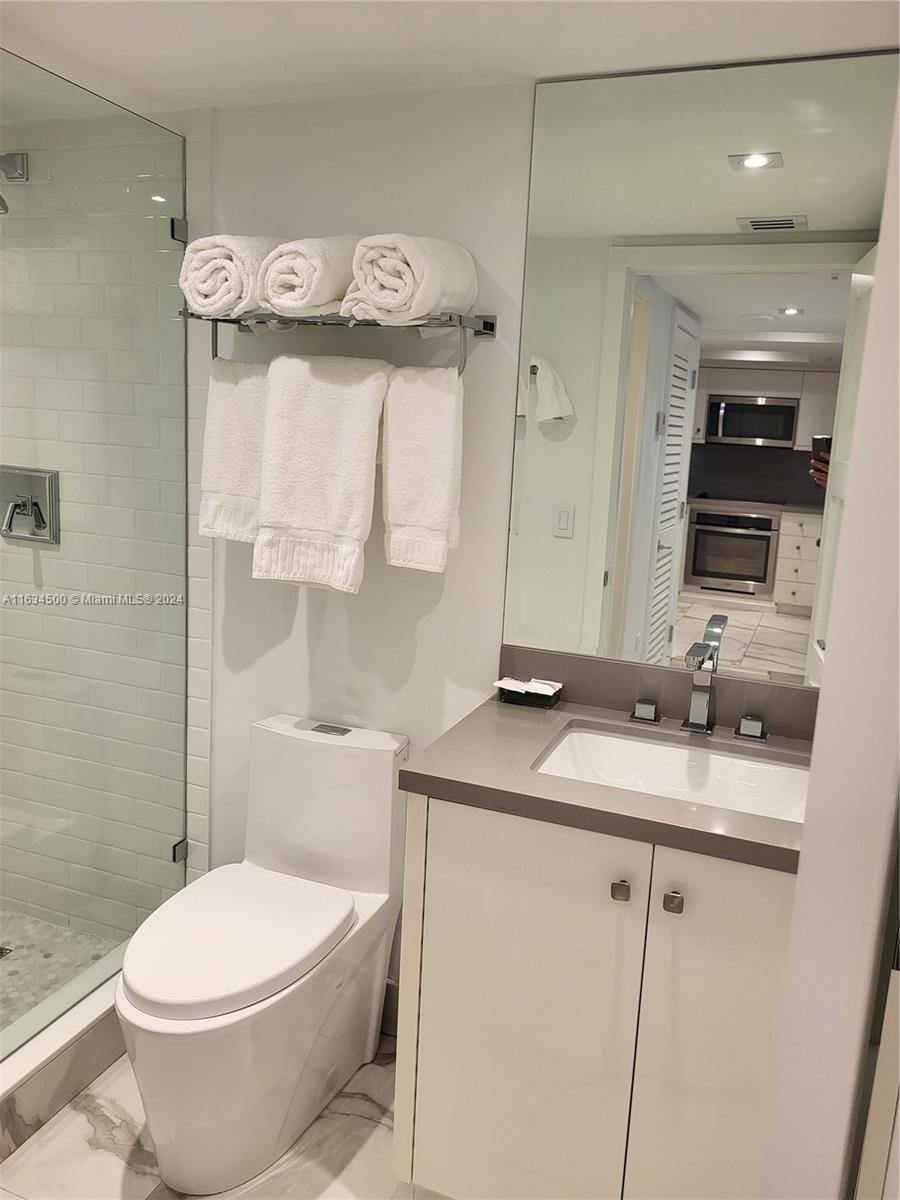2951 S Bayshore Dr #1109, Miami FL 33133