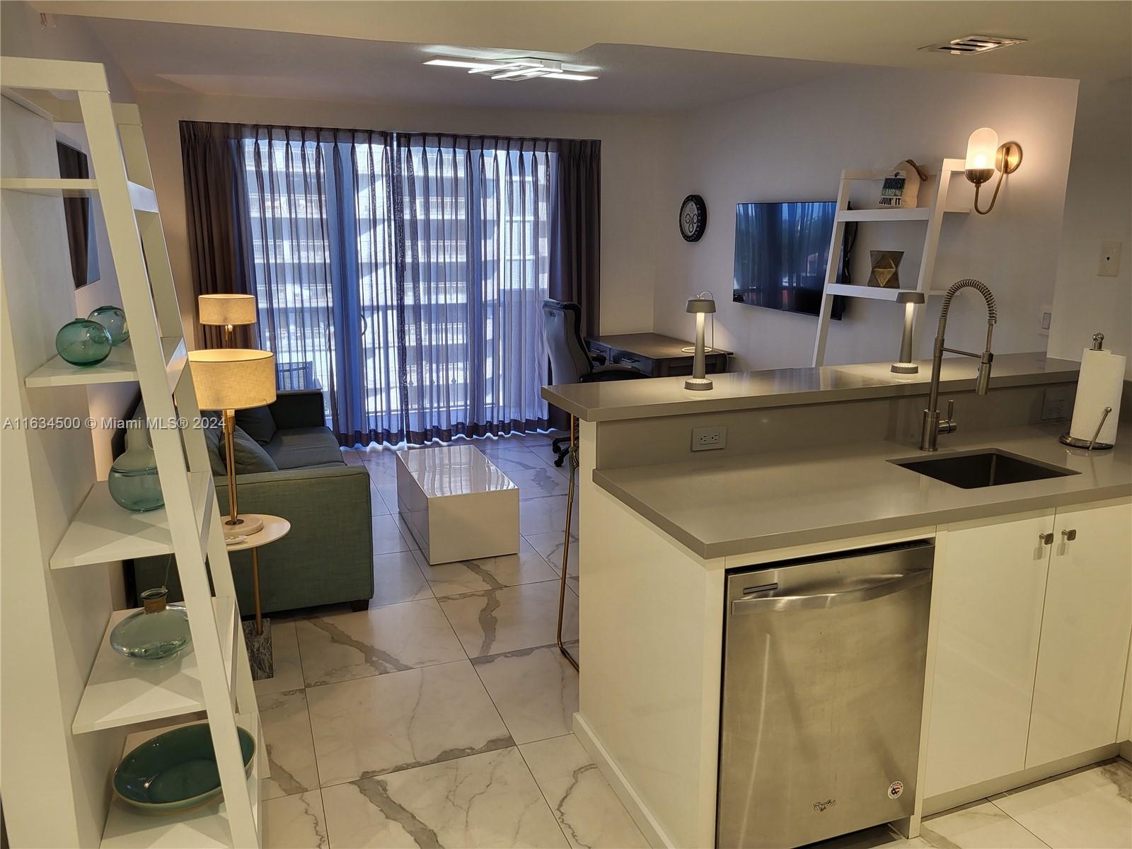 2951 S Bayshore Dr #1109, Miami FL 33133