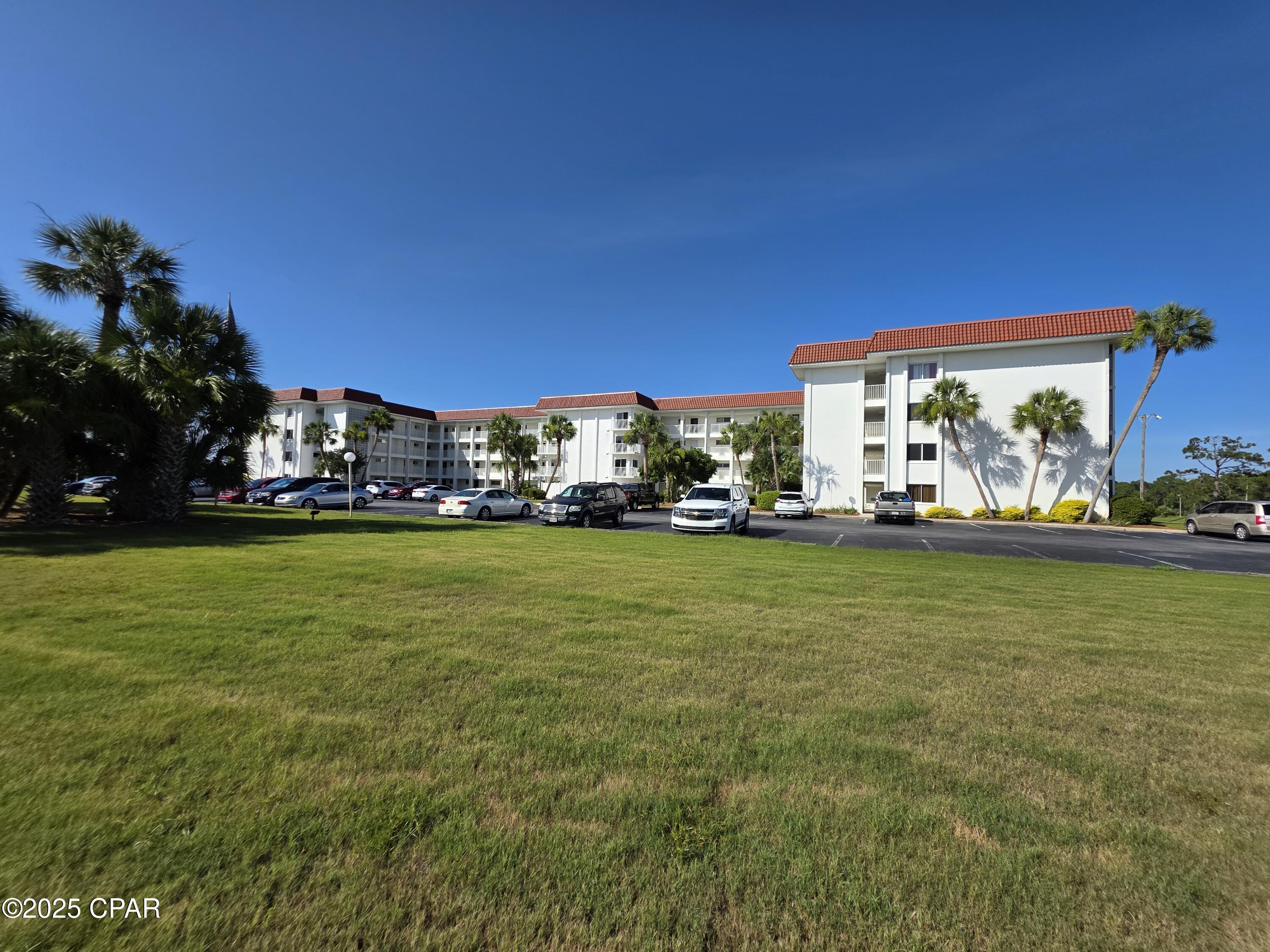 Image 44 For 112 Fairway Boulevard 107