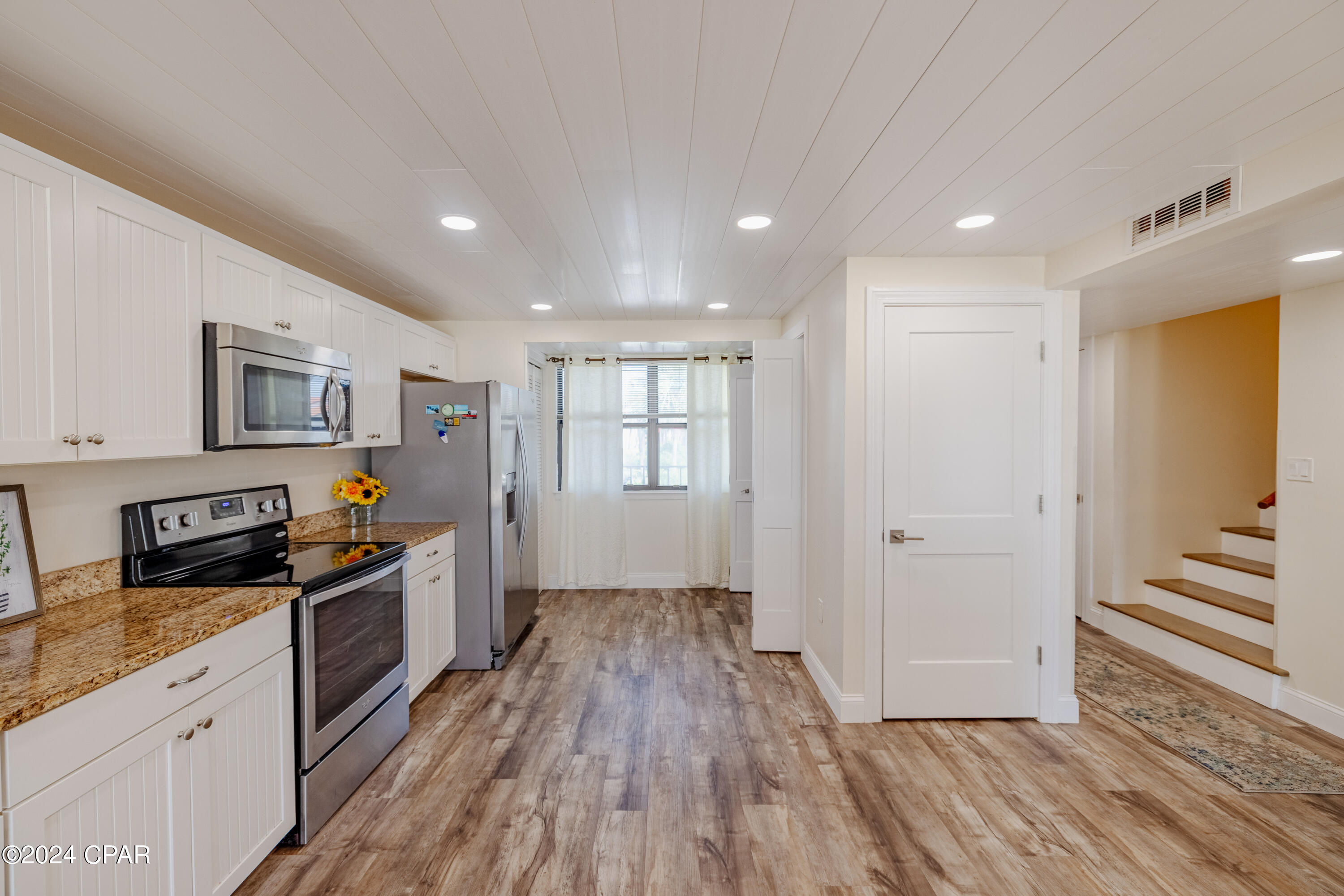 Image 3 For 520 Richard Jackson Boulevard 206