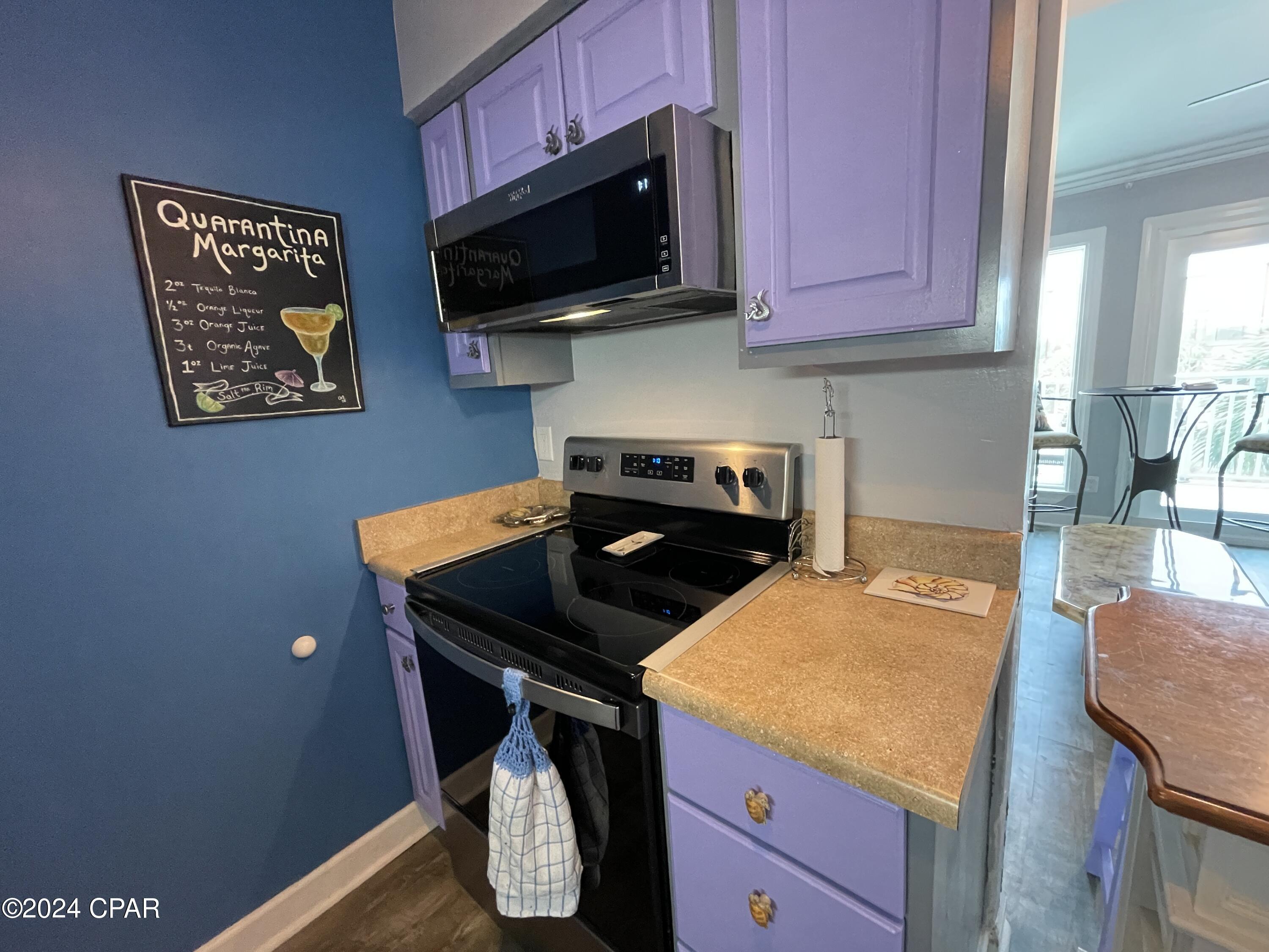Image 10 For 6205 Thomas Drive 11d