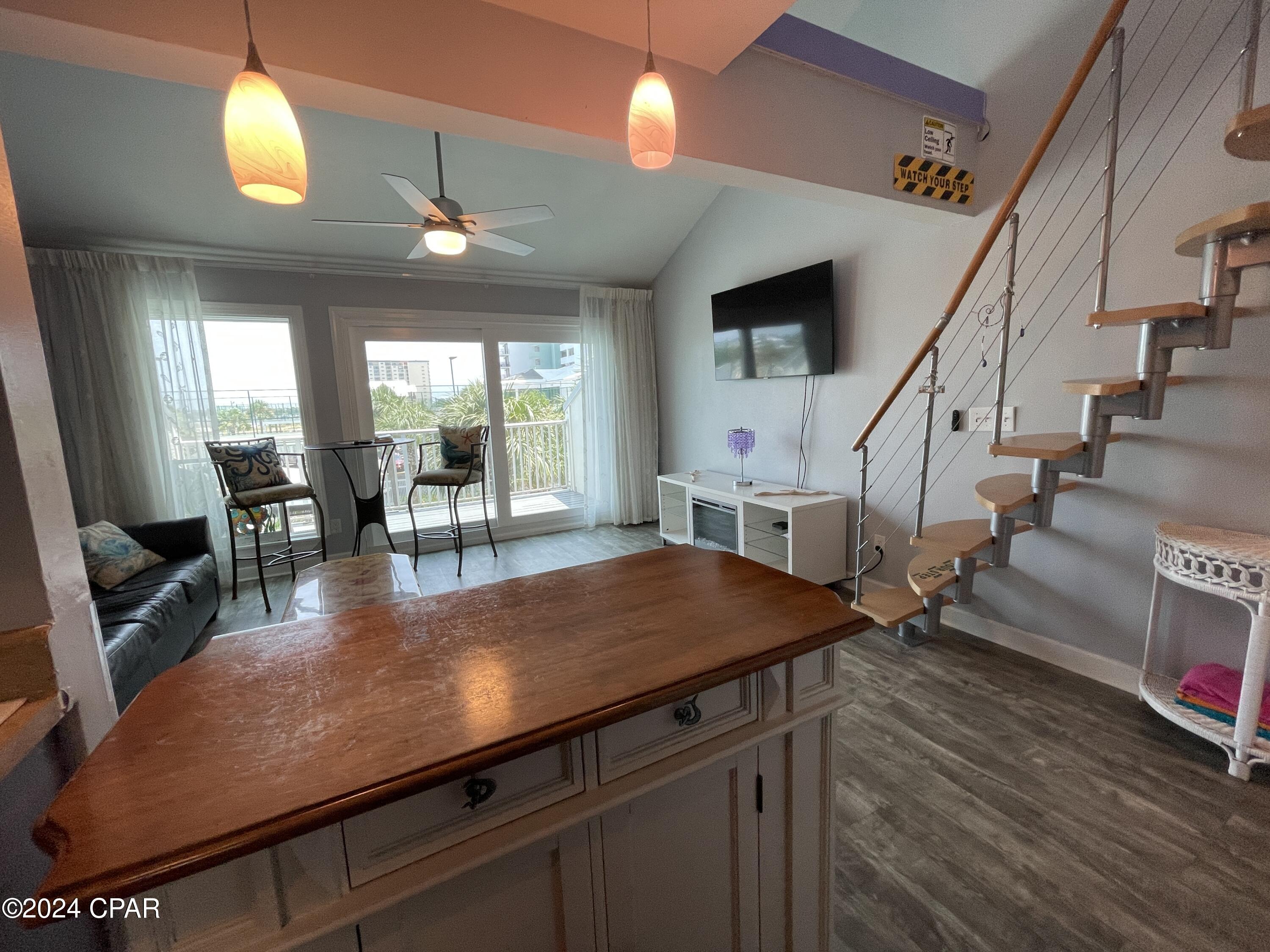 Image 12 For 6205 Thomas Drive 11d
