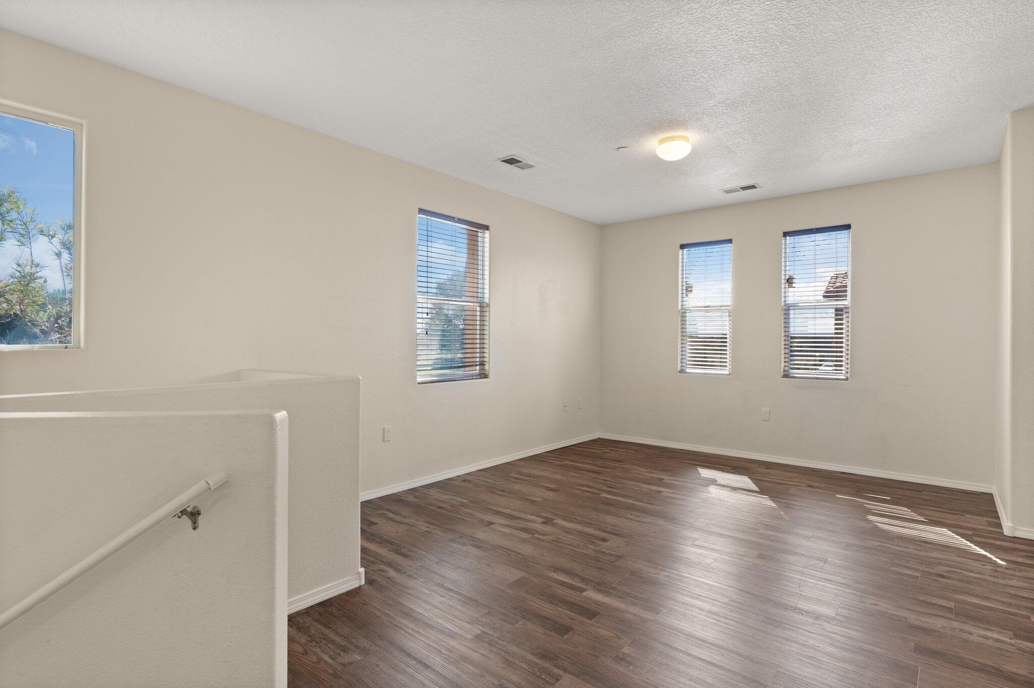 Homes for sale in Albuquerque, NM | 601 Menaul Blvd Ne #506, Albuquerque, NM 87107 | MLS# 1068847