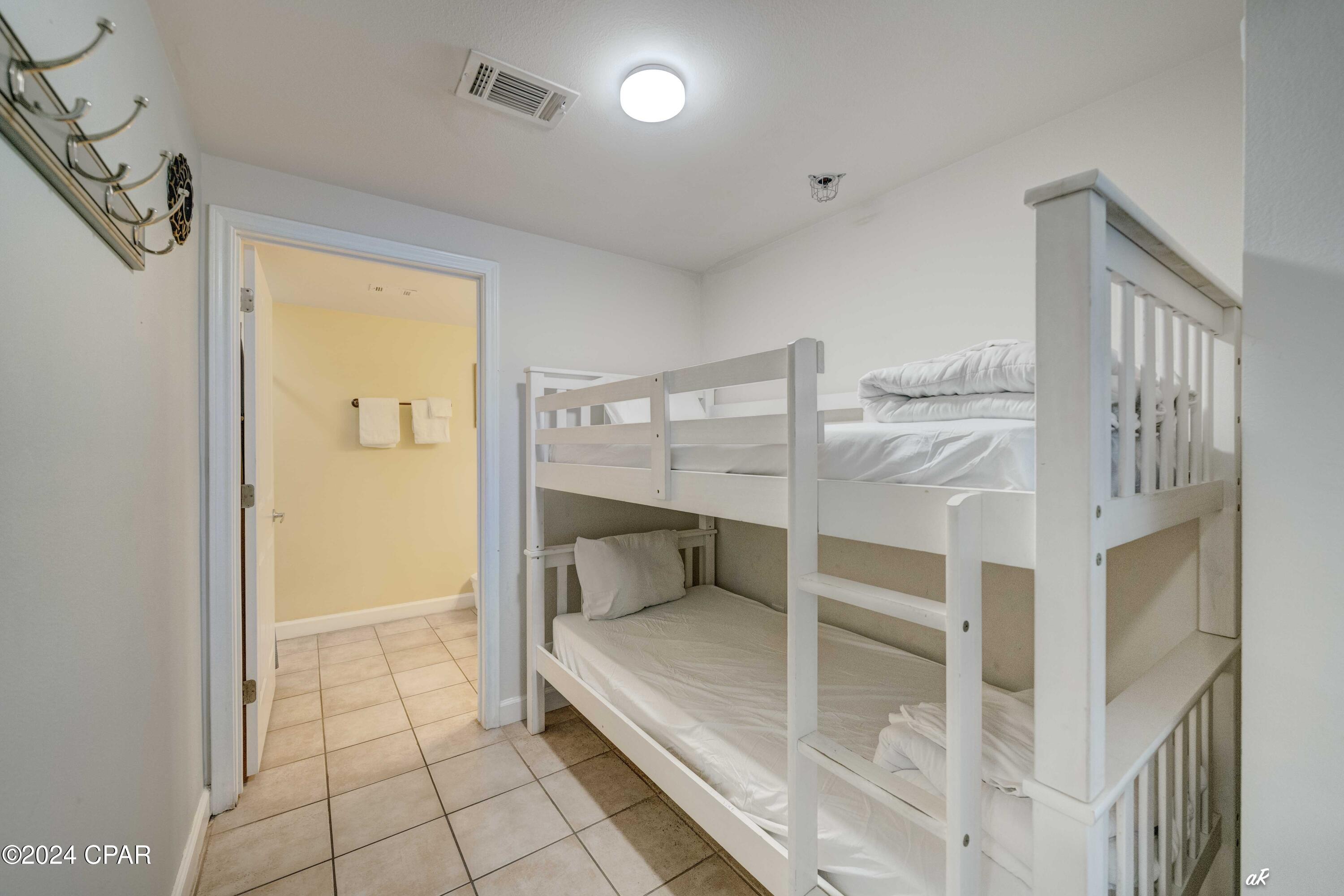 Image 8 For 9900 Thomas Drive 1330