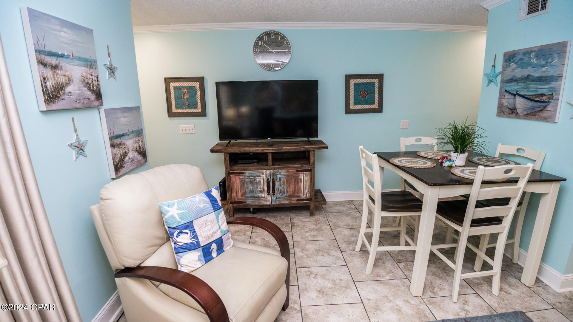 Image 12 For 17462 Front Beach Road 54103