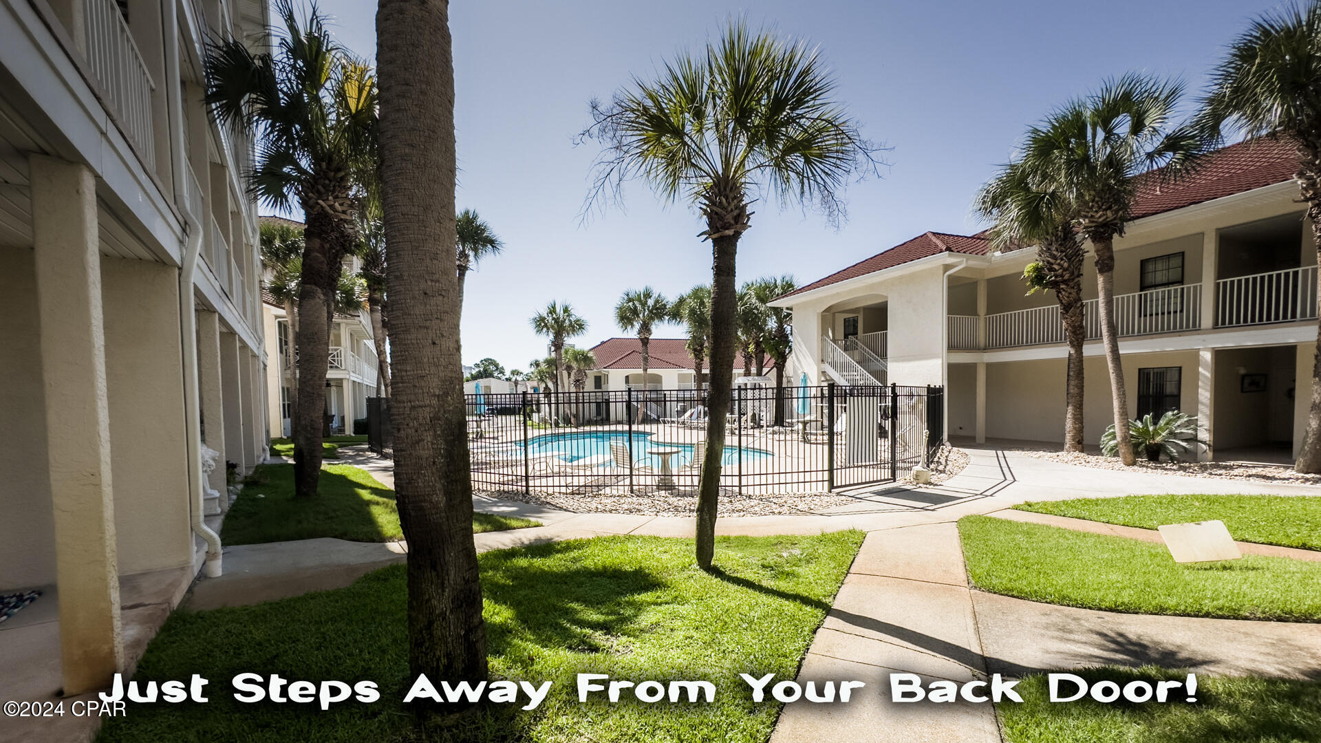 Image 30 For 17462 Front Beach Road 54103