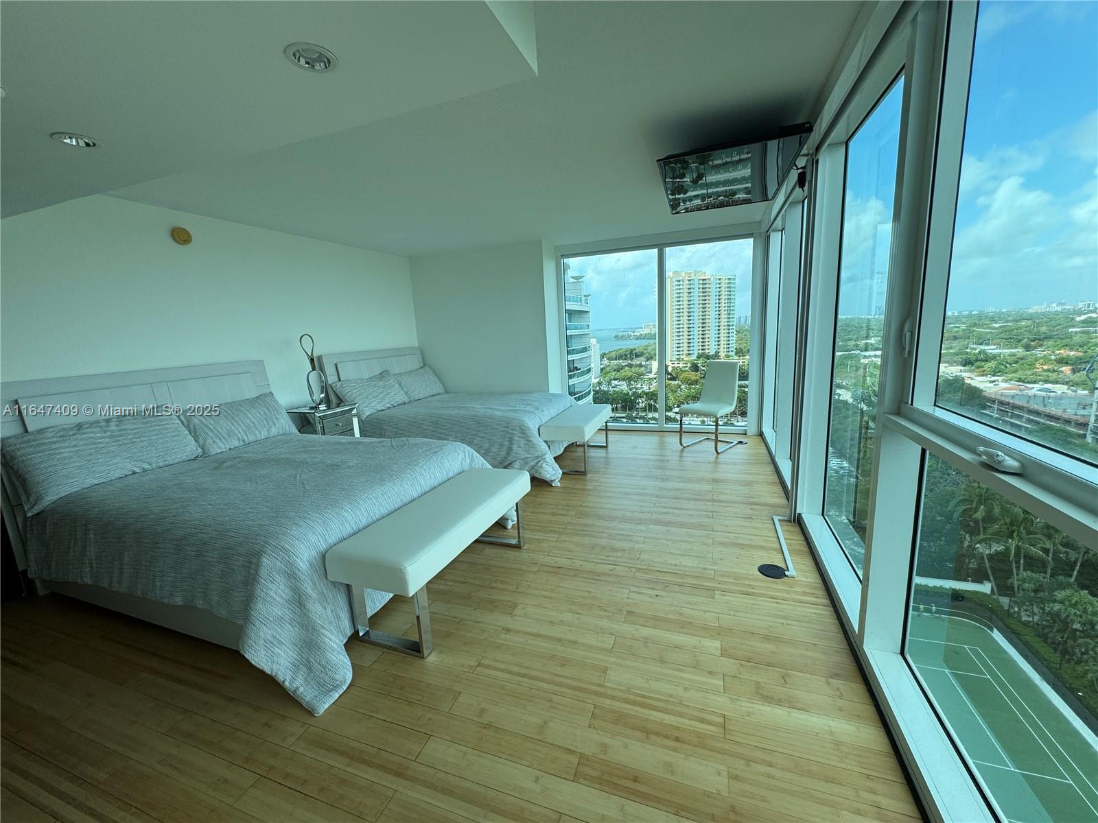 2101 Brickell Ave #1512, Miami FL 33129