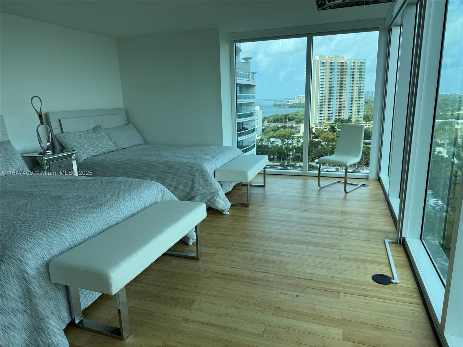 2101 Brickell Ave #1512, Miami FL 33129