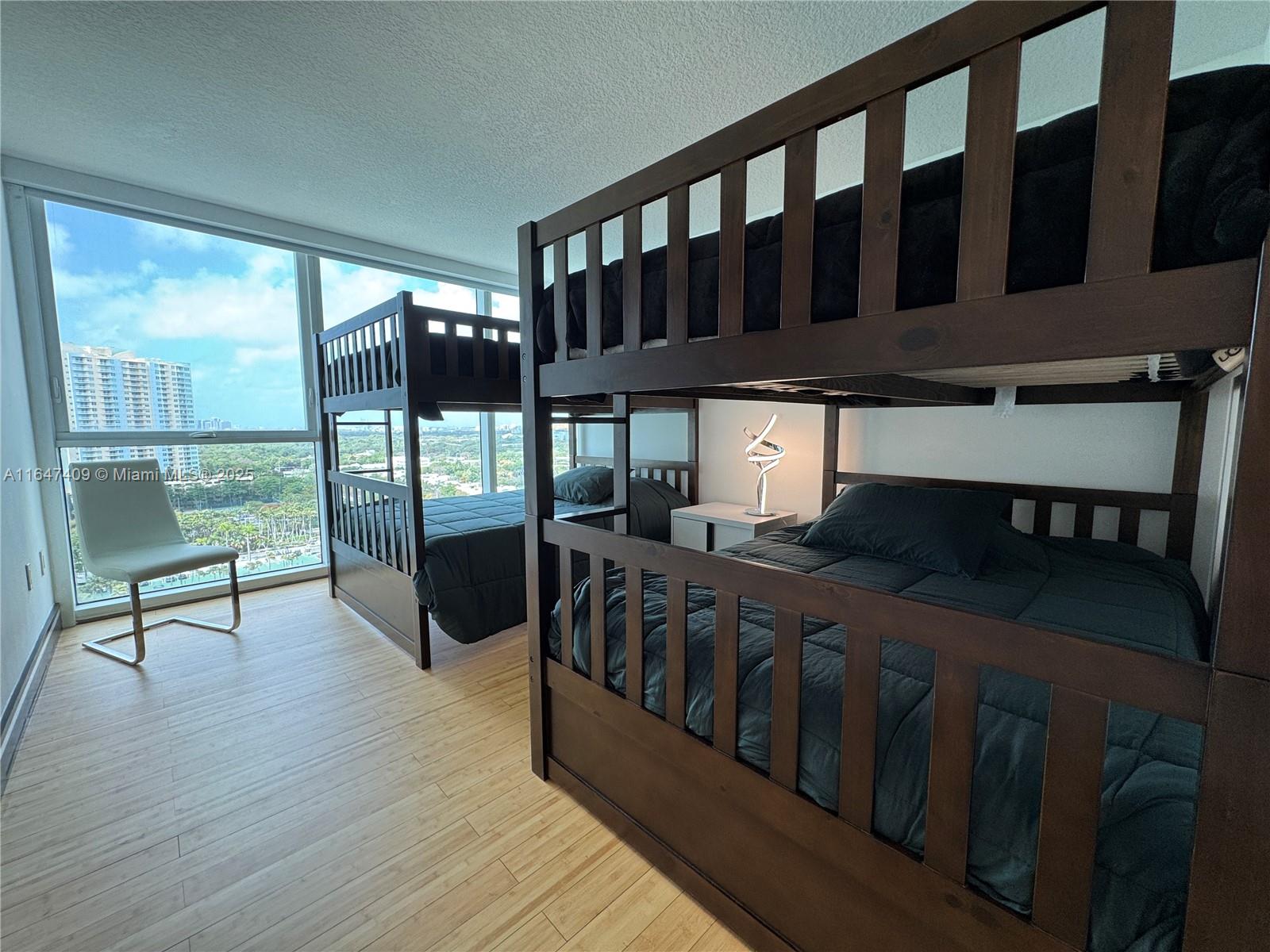 2101 Brickell Ave #1512, Miami FL 33129