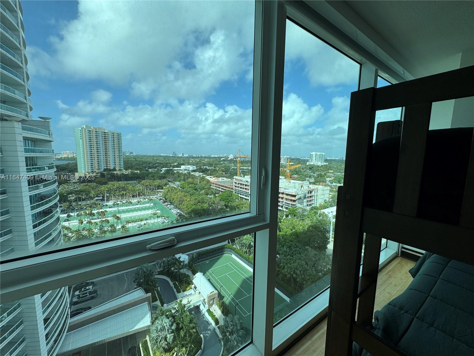 2101 Brickell Ave #1512, Miami FL 33129