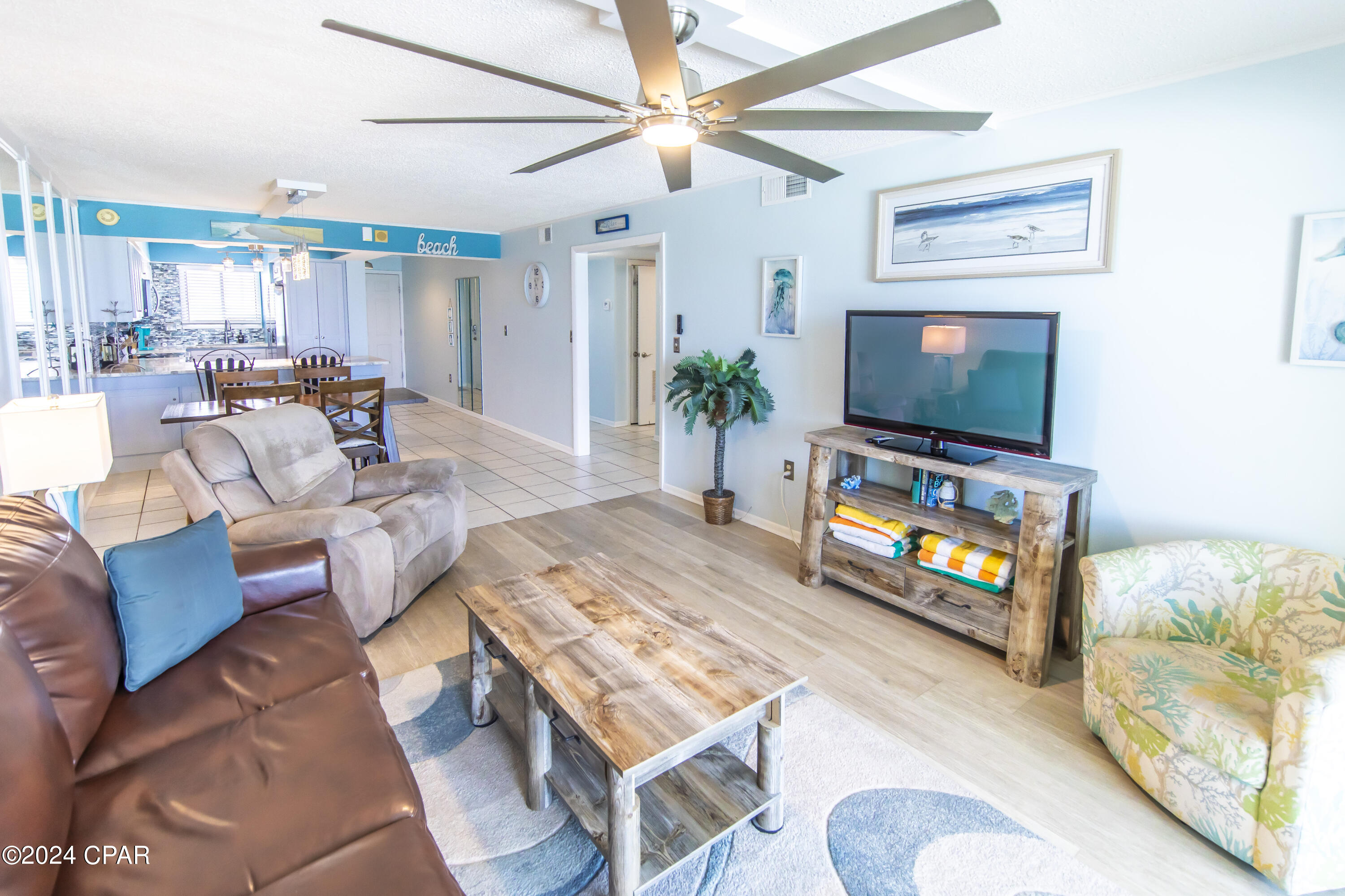 Image 6 For 5801 Thomas Drive 611