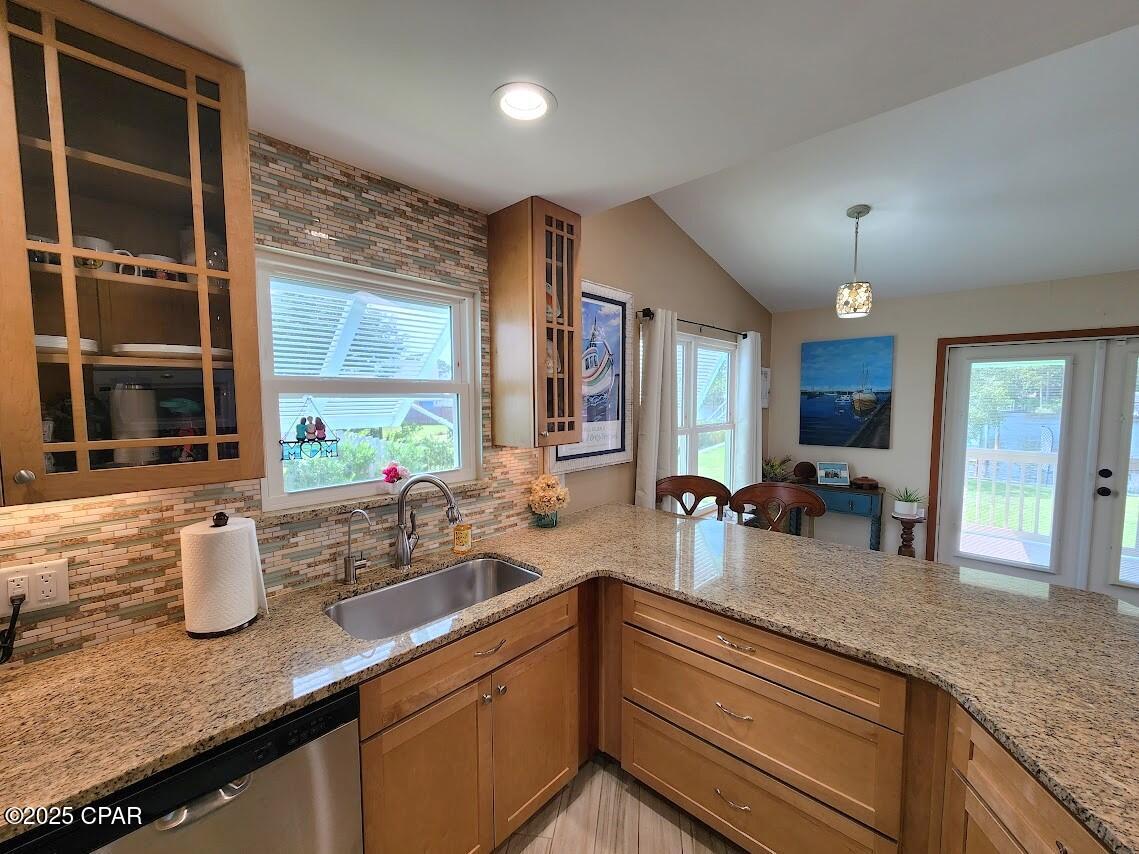 Image 18 For 8234 Lagoon Drive