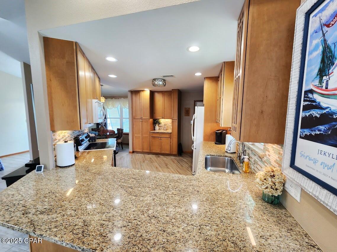 Image 19 For 8234 Lagoon Drive