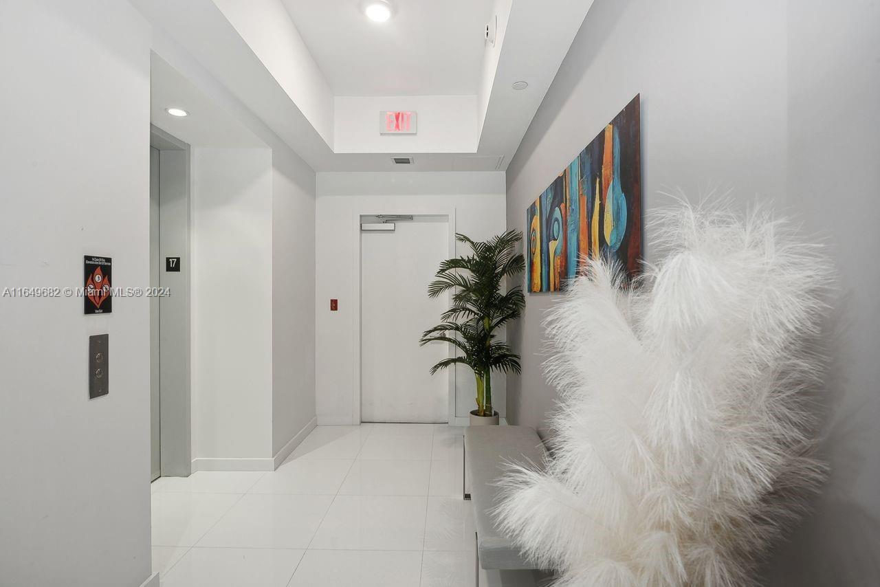 851 NE 1st Ave #1711, Miami FL 33132