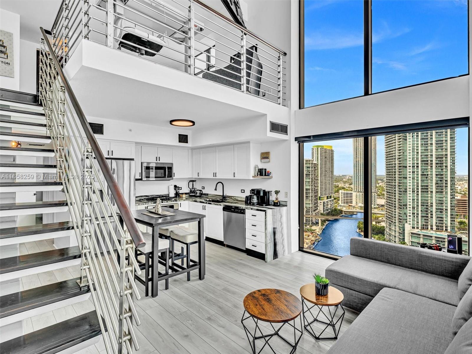 Condo for Sale in Miami, FL