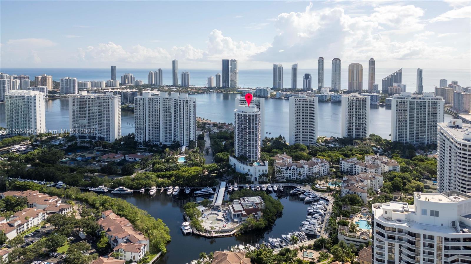 Condo for Sale in Aventura, FL