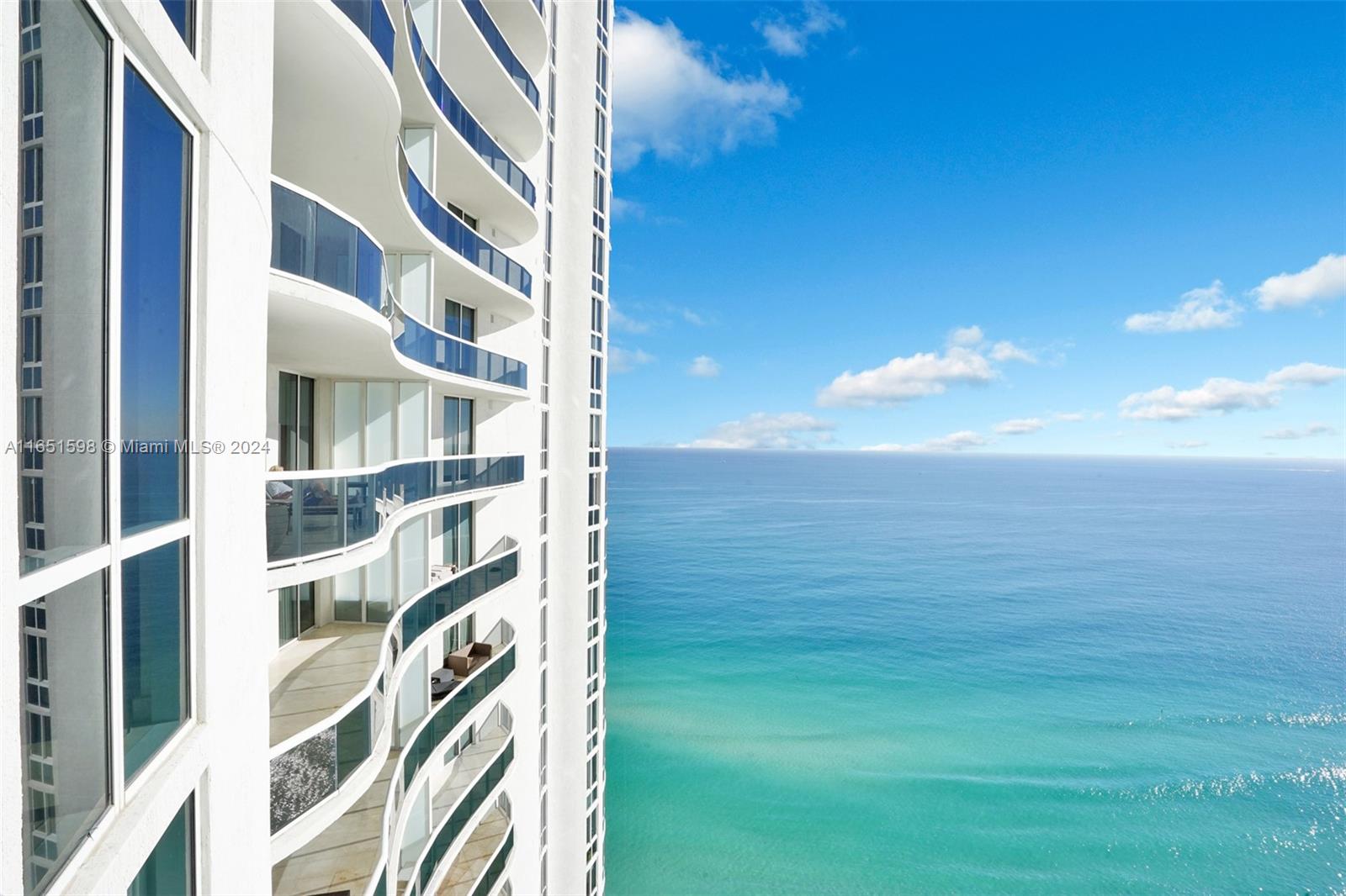 16001 Collins Ave #2806, Sunny Isles Beach FL 33160