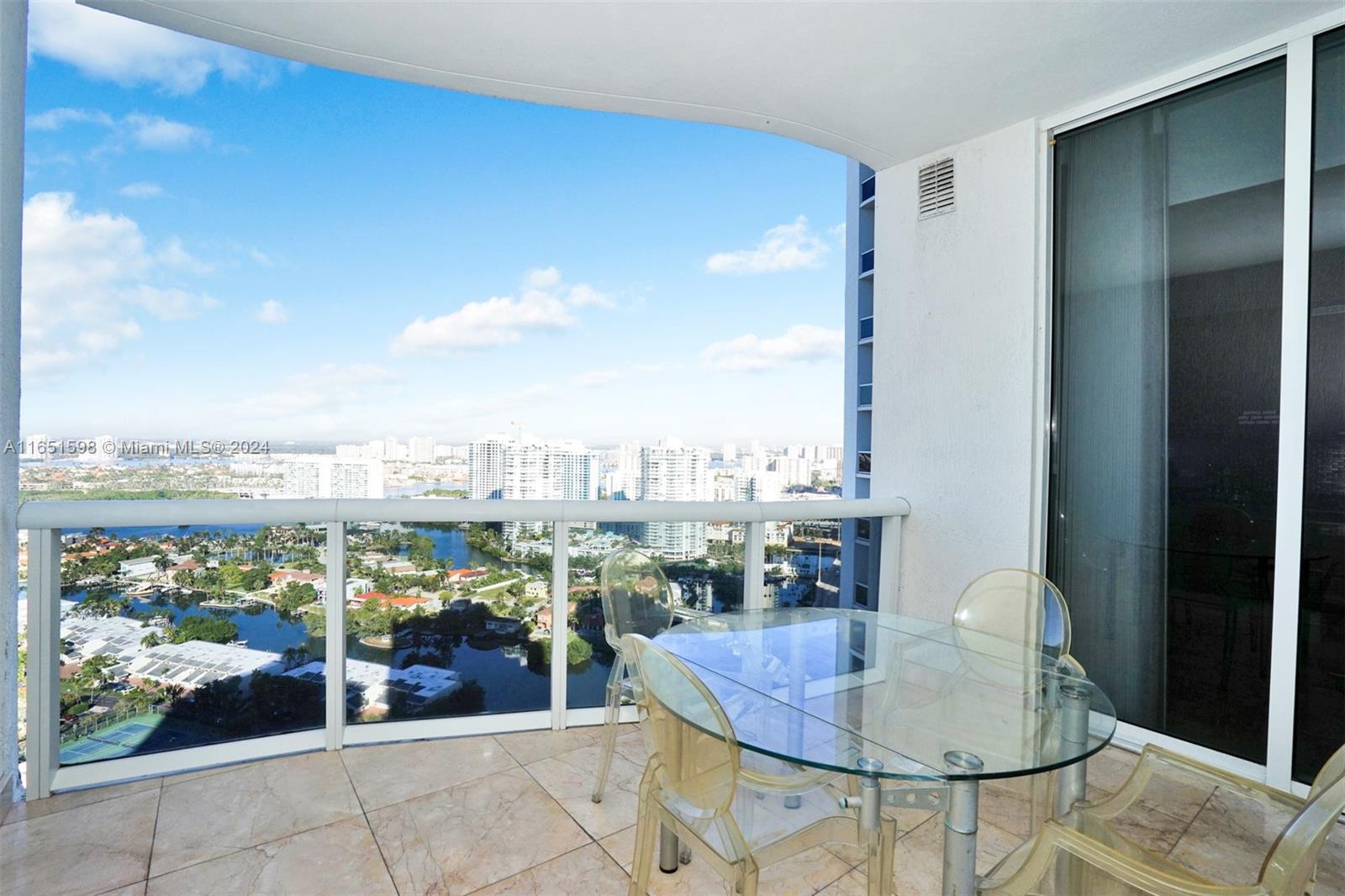 16001 Collins Ave #2806, Sunny Isles Beach FL 33160