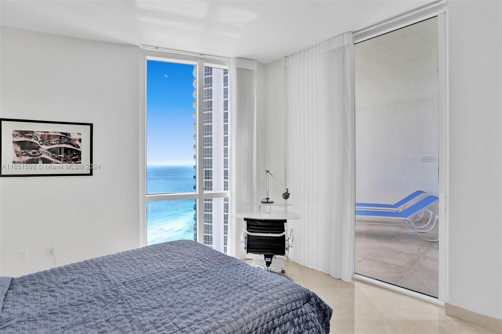 16001 Collins Ave #2806, Sunny Isles Beach FL 33160