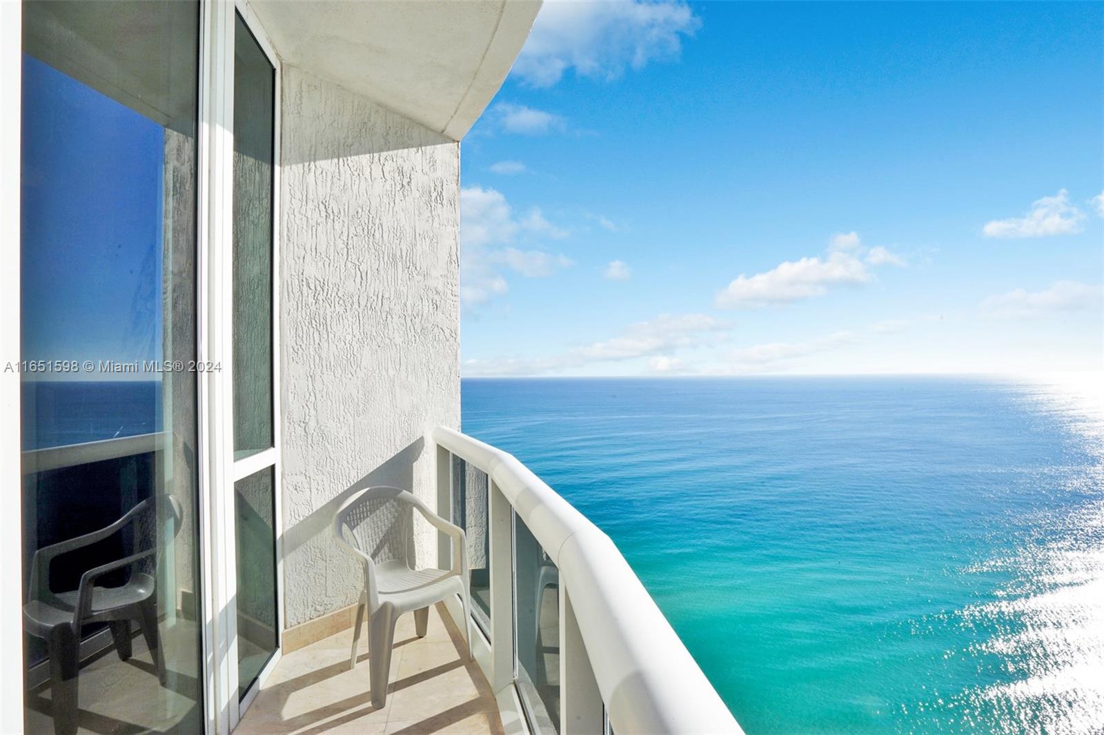 16001 Collins Ave #2806, Sunny Isles Beach FL 33160