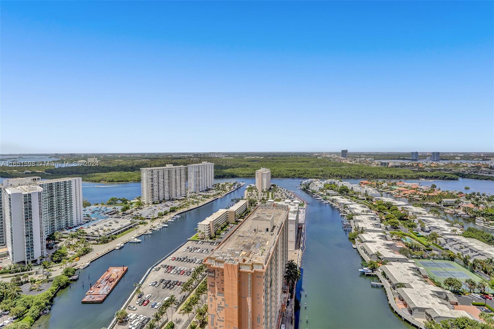 16001 Collins Ave #2806, Sunny Isles Beach FL 33160