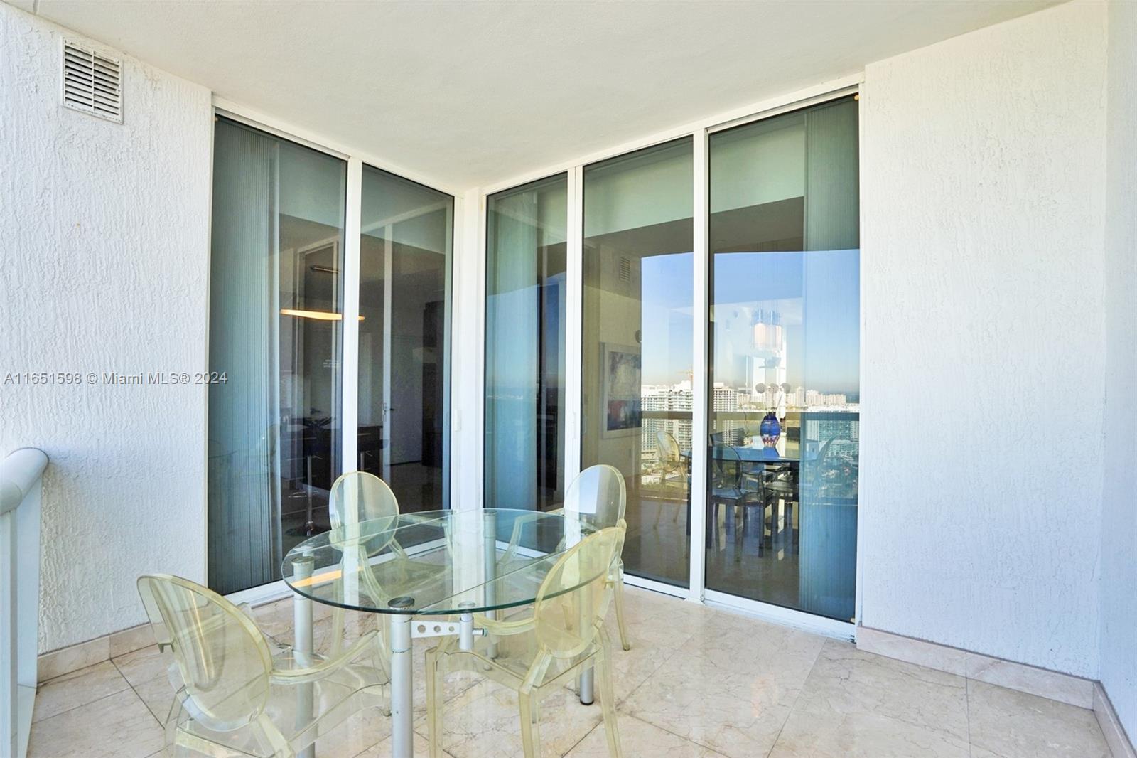16001 Collins Ave #2806, Sunny Isles Beach FL 33160