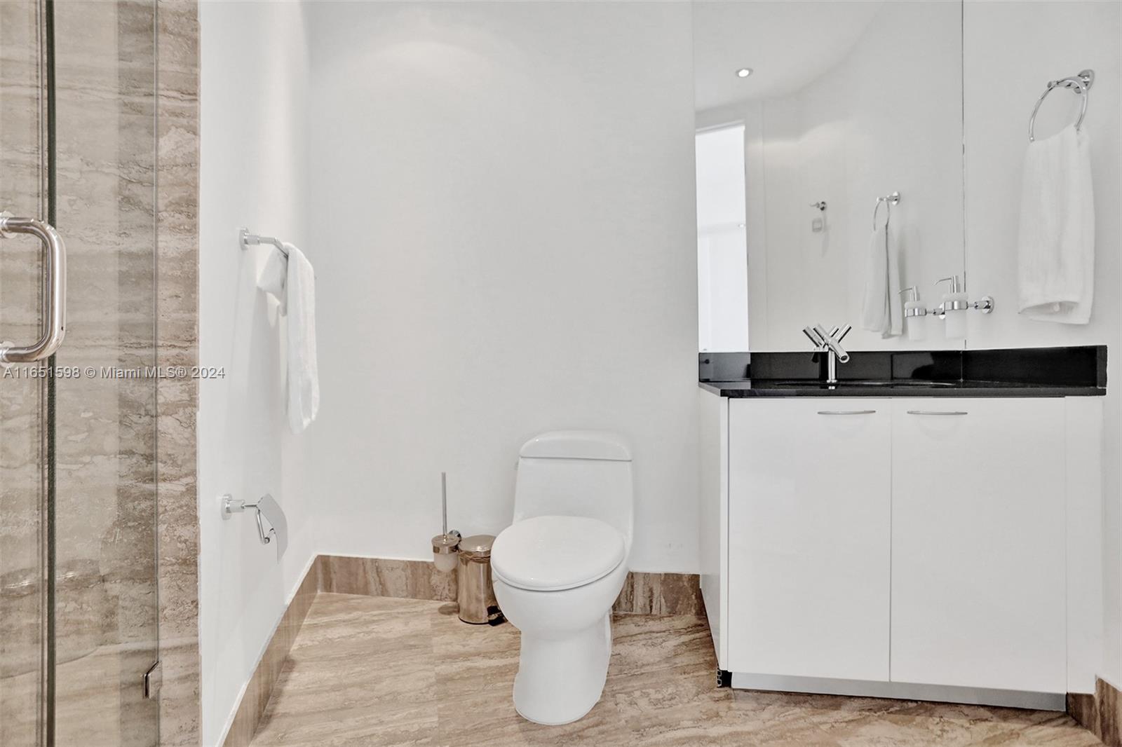 16001 Collins Ave #2806, Sunny Isles Beach FL 33160