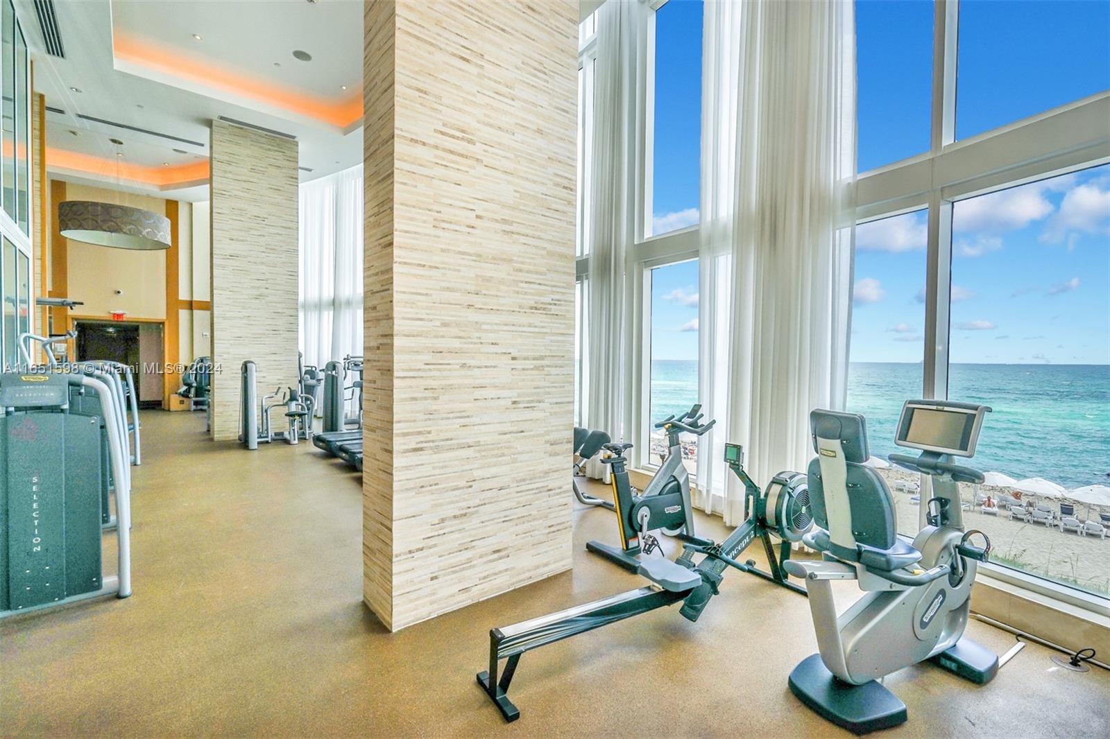 16001 Collins Ave #2806, Sunny Isles Beach FL 33160