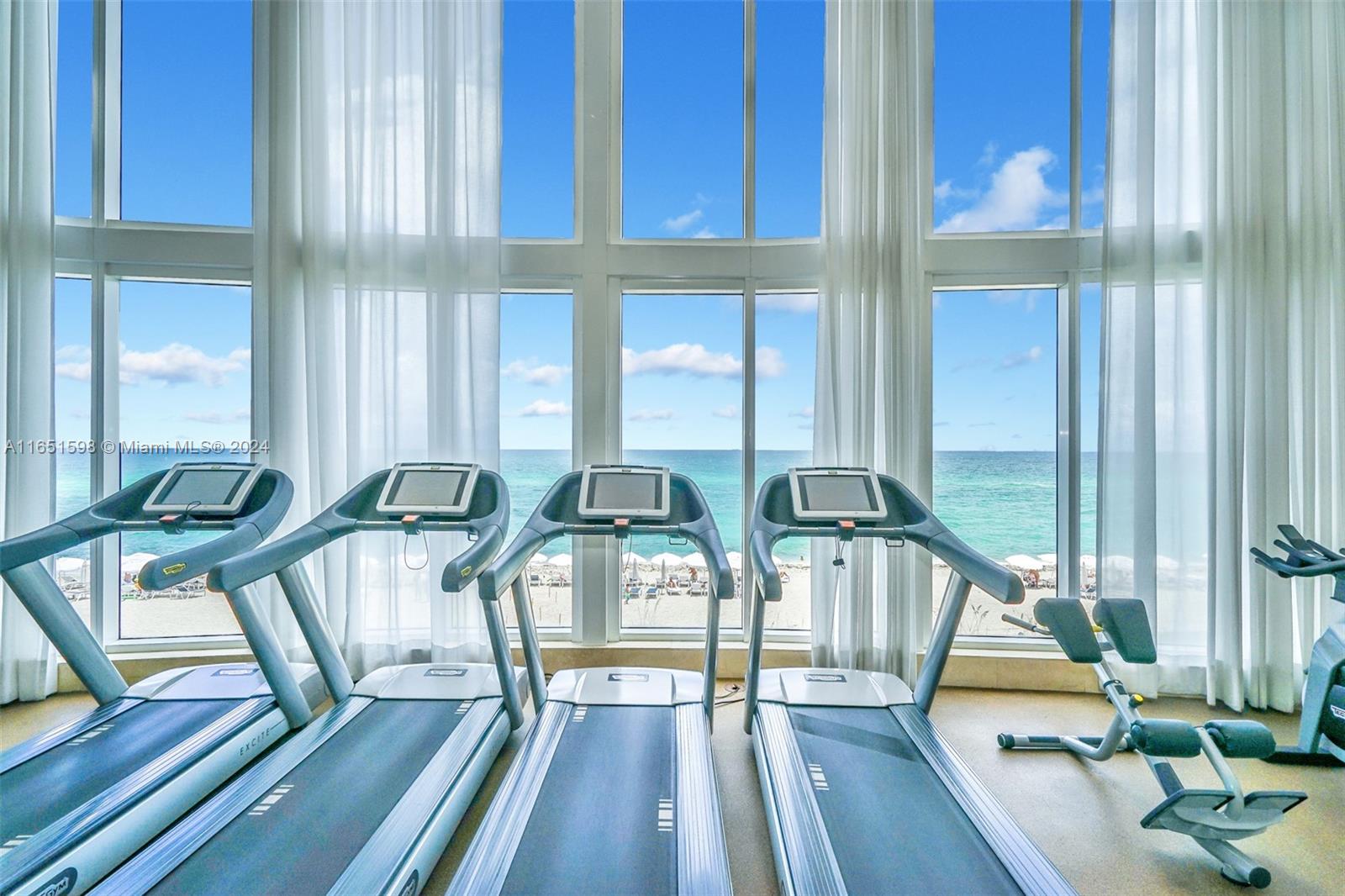 16001 Collins Ave #2806, Sunny Isles Beach FL 33160