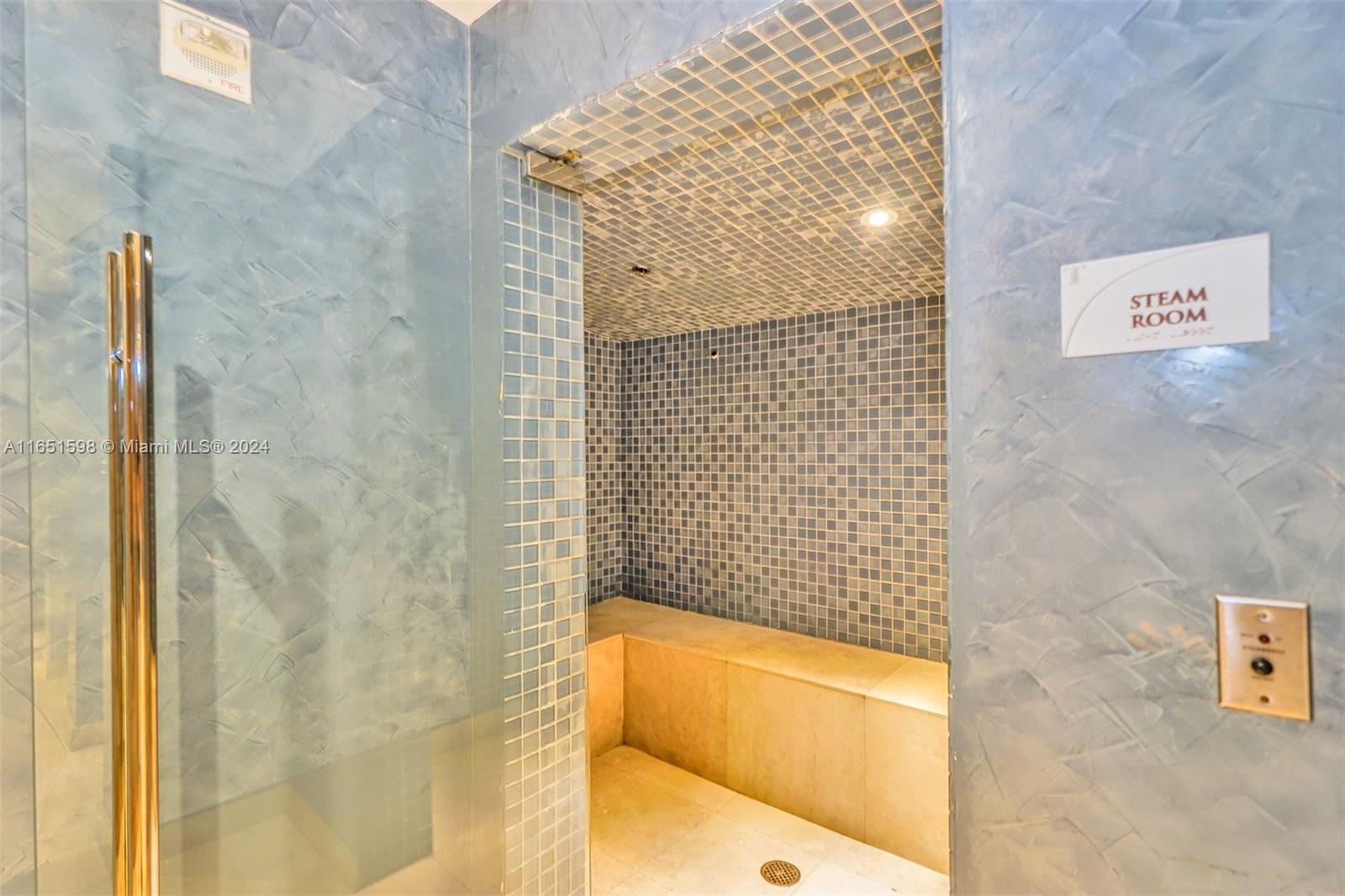 16001 Collins Ave #2806, Sunny Isles Beach FL 33160