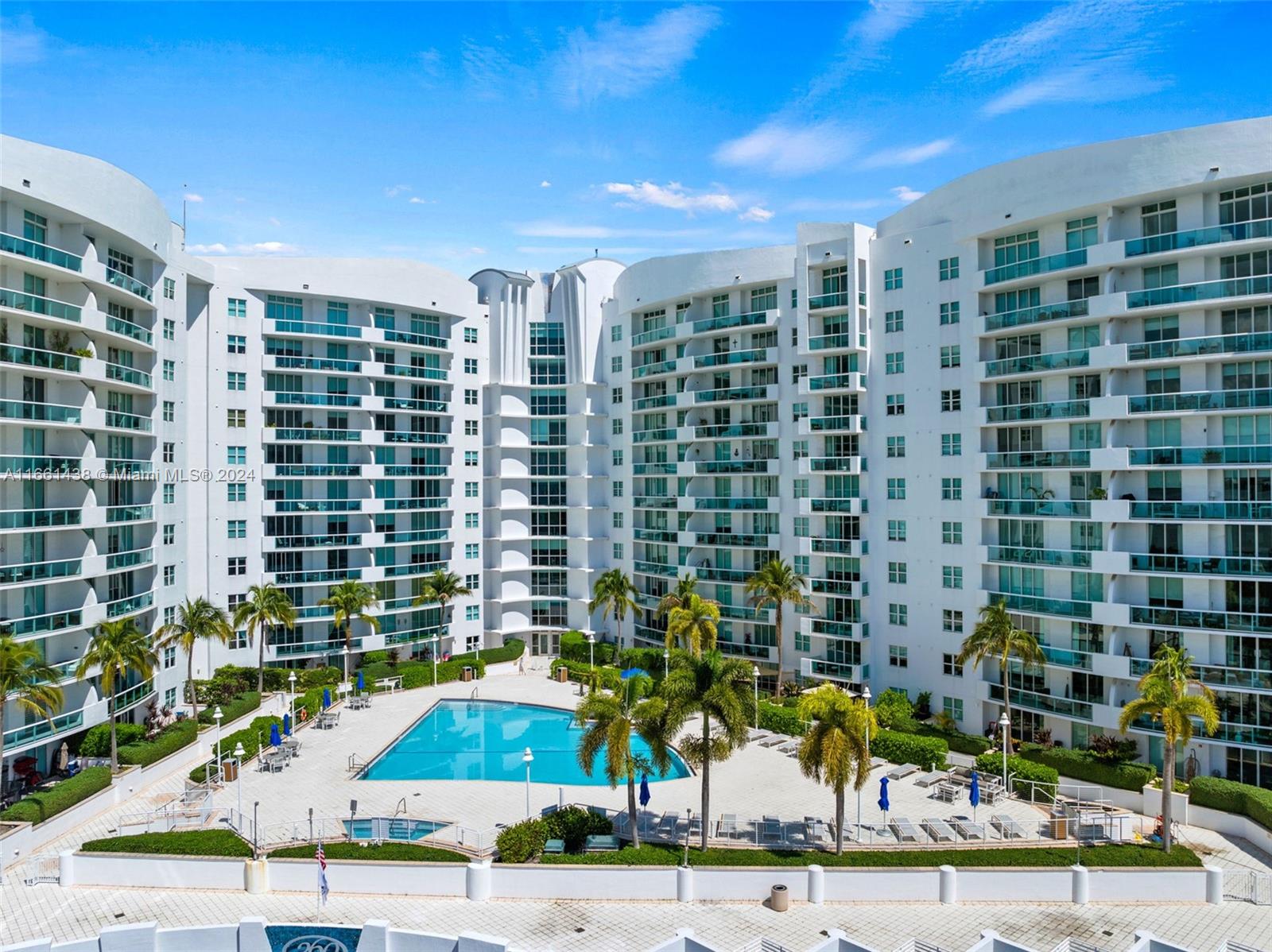 7900 Harbor Island Dr #513, North Bay Village FL 33141